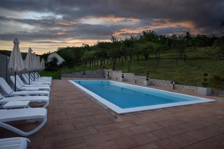 Trend Apartmanház -Vizslás view 3