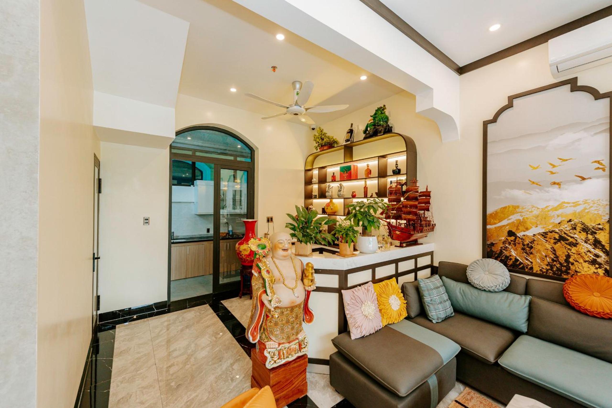 Harbor Bay Residence
