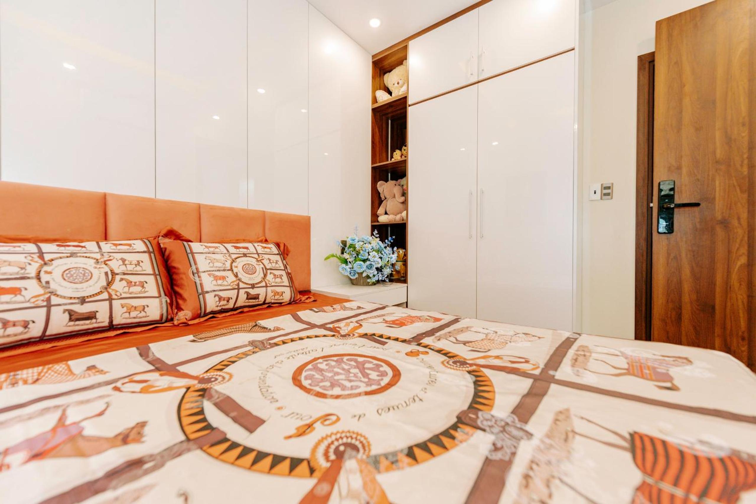 Harbor Bay Residence