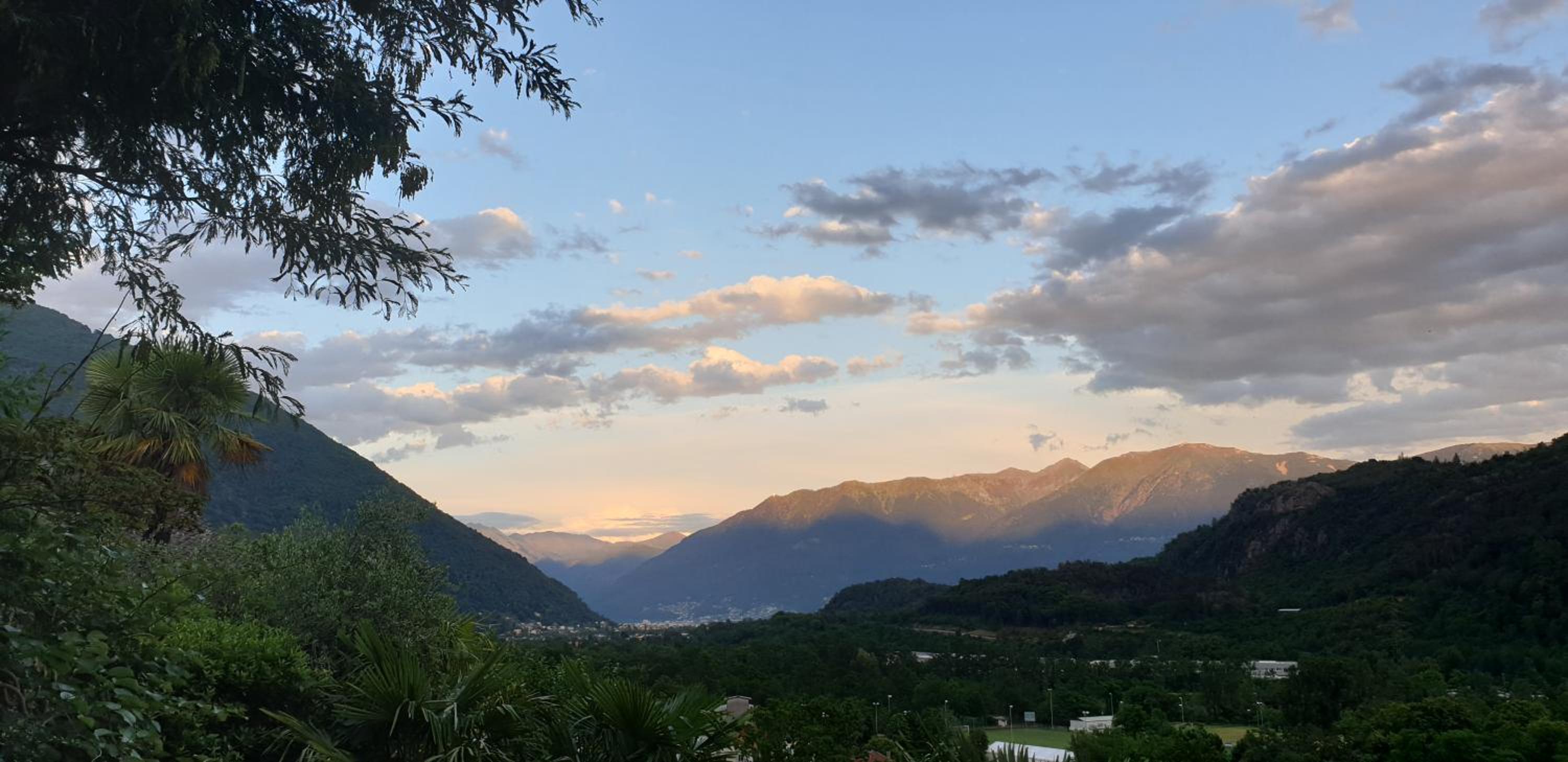 Casa Aries & Studio Aurora - mit Pool, in Cavigliano nur 8 km von Ascona und Locarno entfernt
