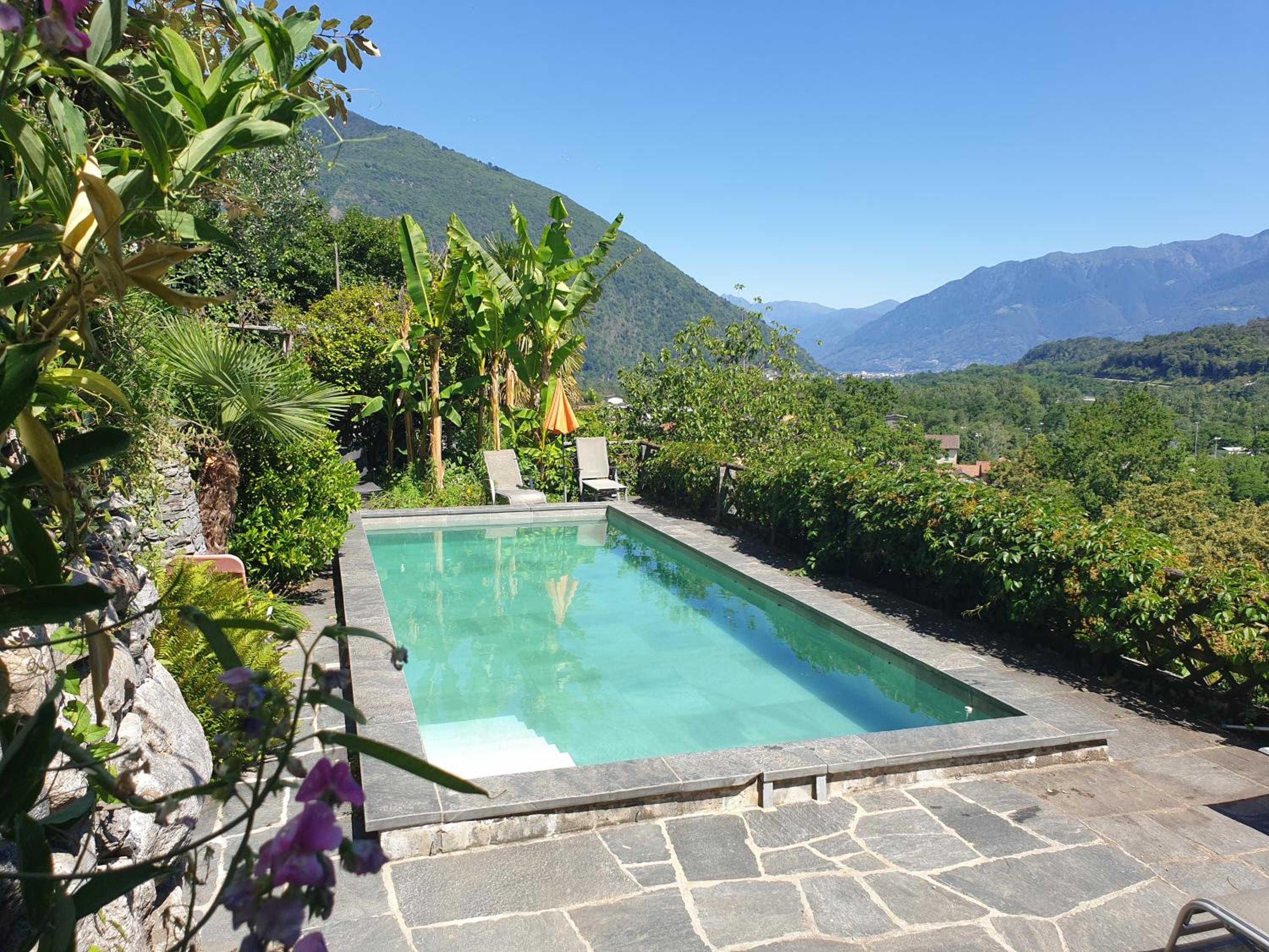 Casa Aries & Studio Aurora - mit Pool, in Cavigliano nur 8 km von Ascona und Locarno entfernt