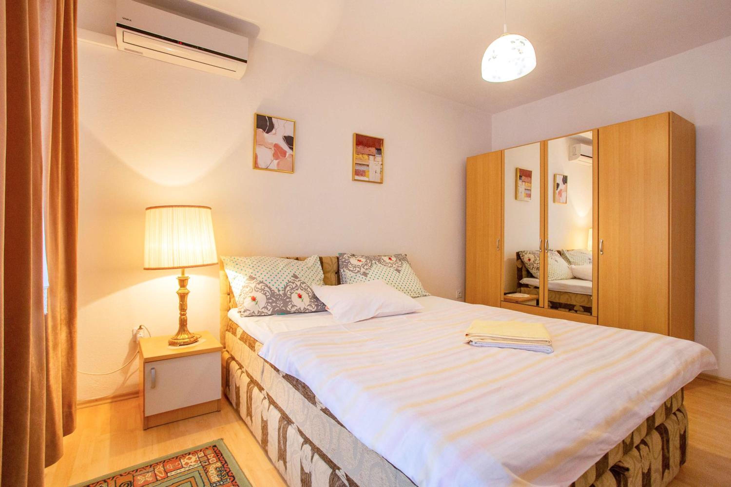 Guesthouse Sanja - Apartments 212