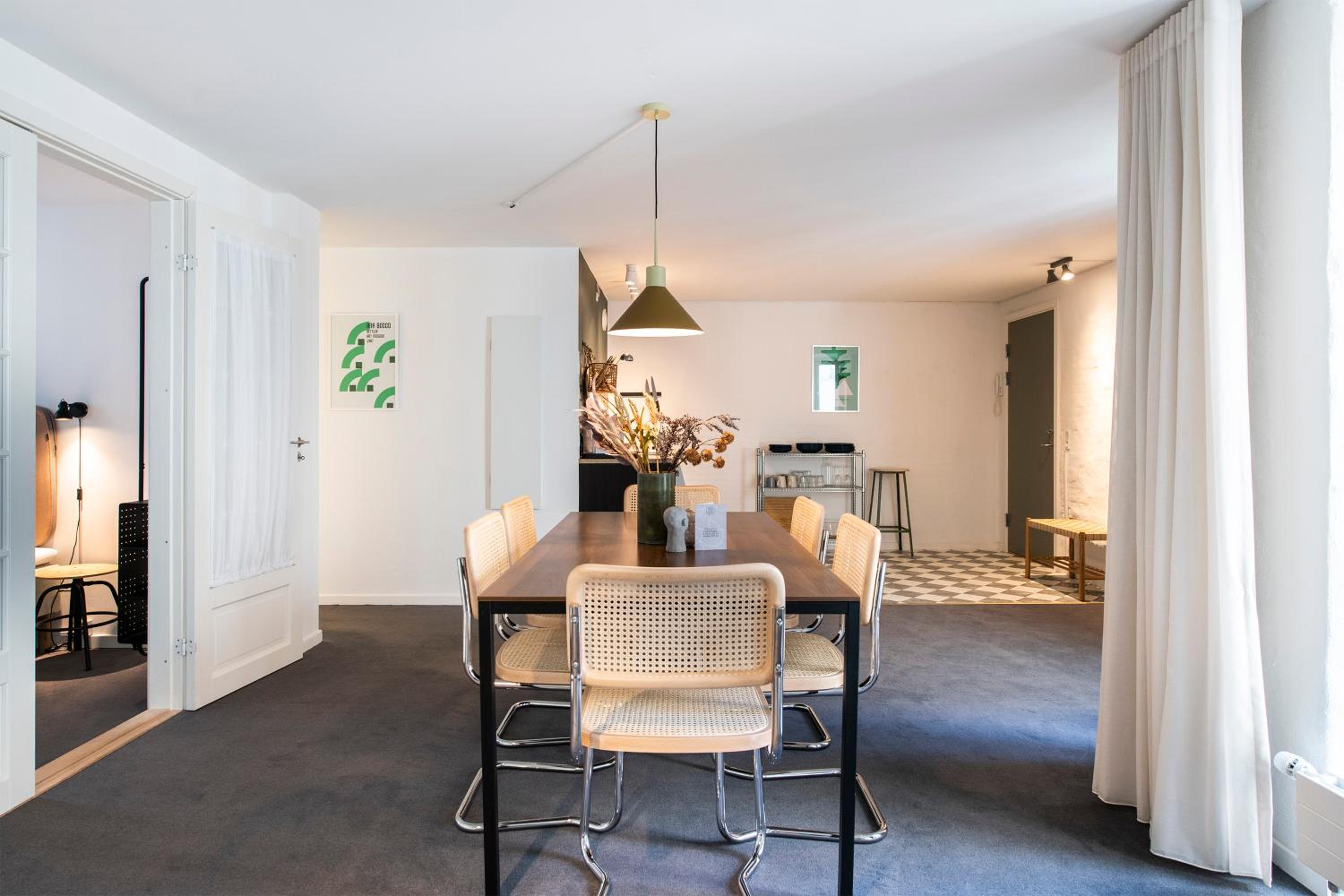 Churchill 2BR by Daniel&Jacob's