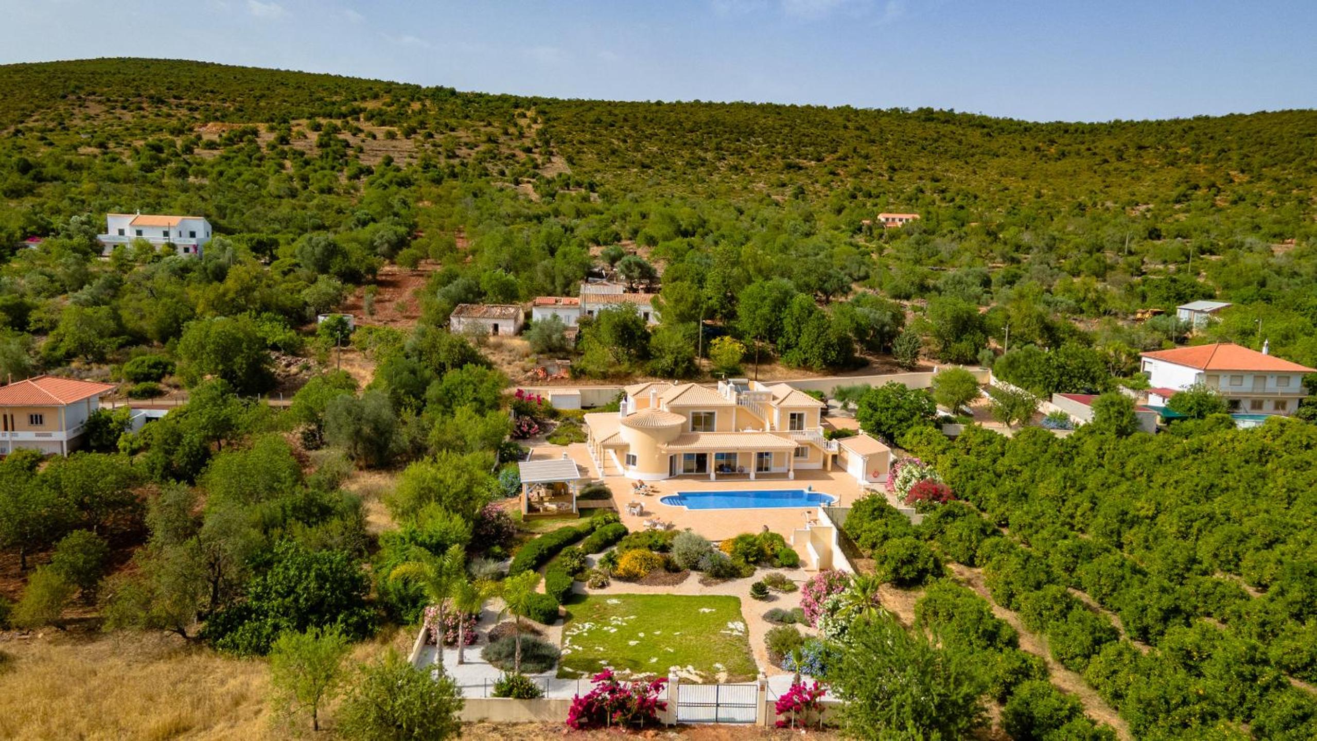 Casa do Pomar by Portucasa view 4