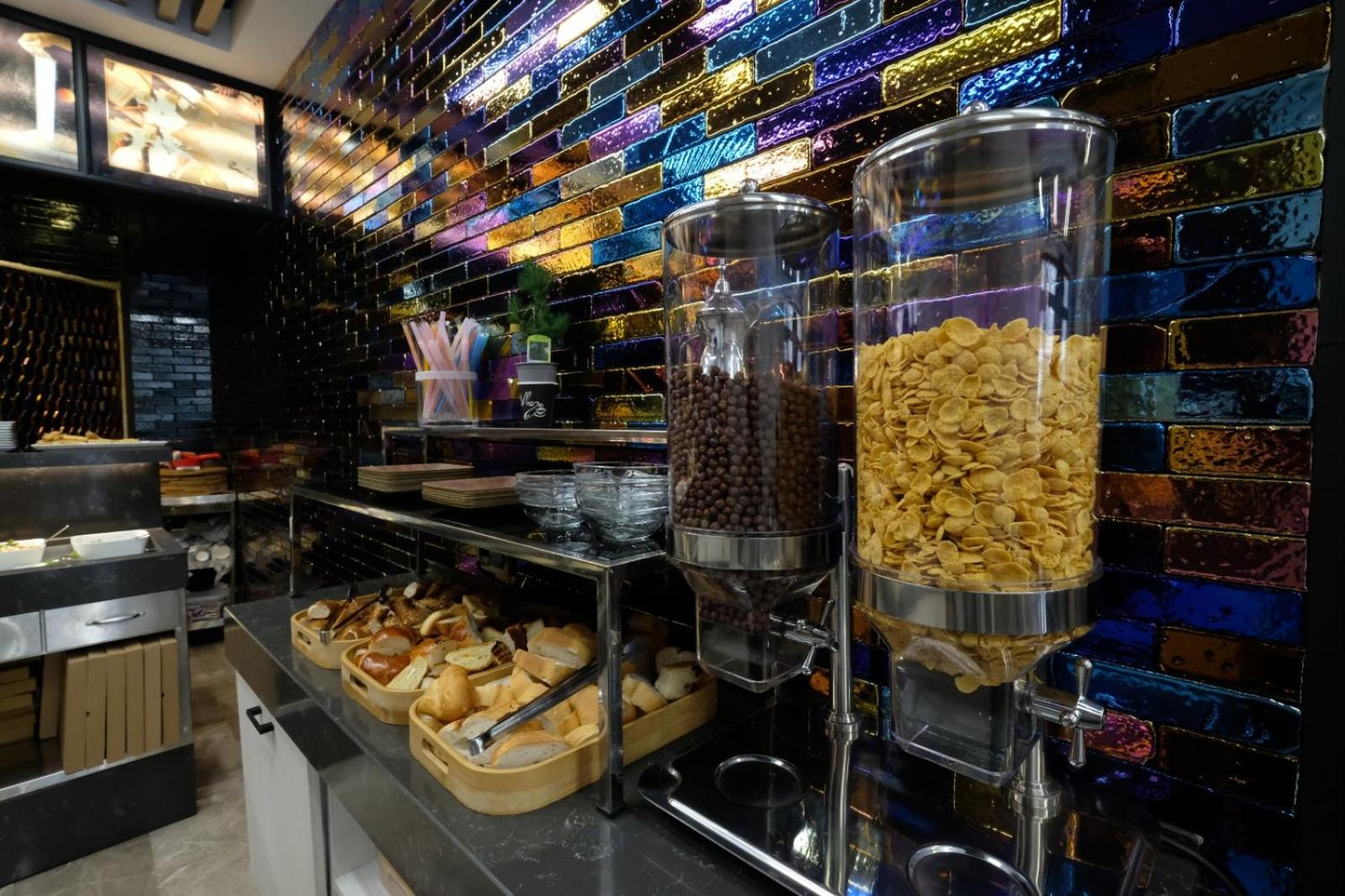 Celine Otel Taksim - Image 31