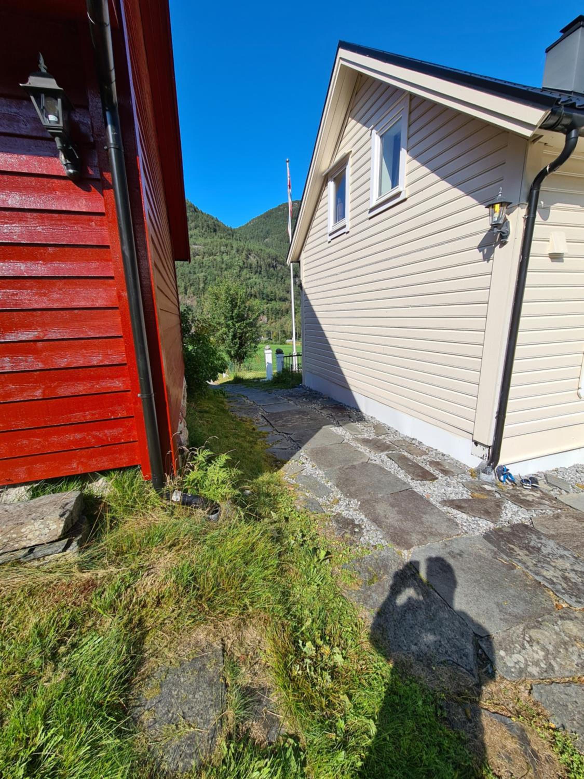 Photo 33