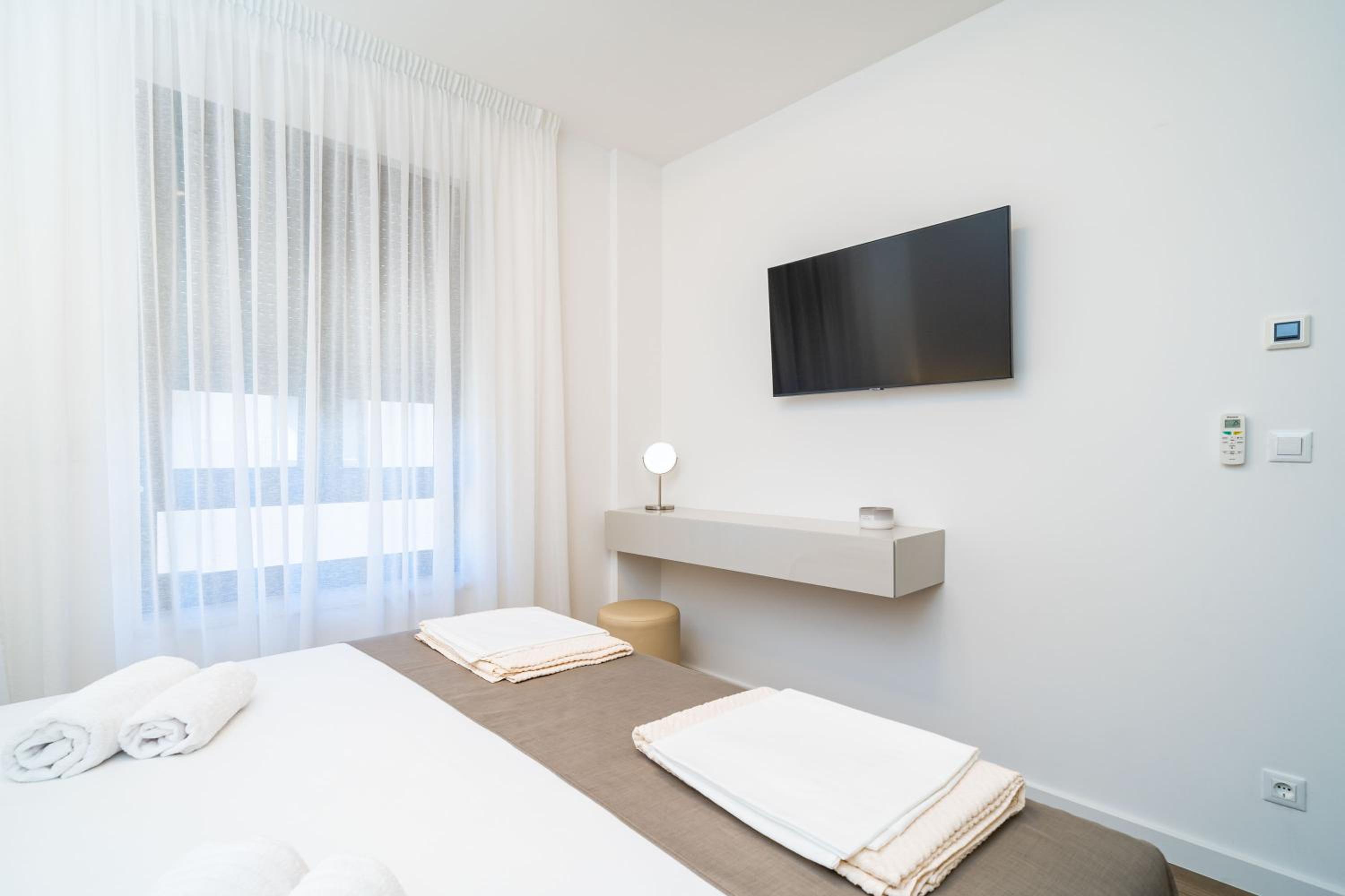 Apartments Zadro