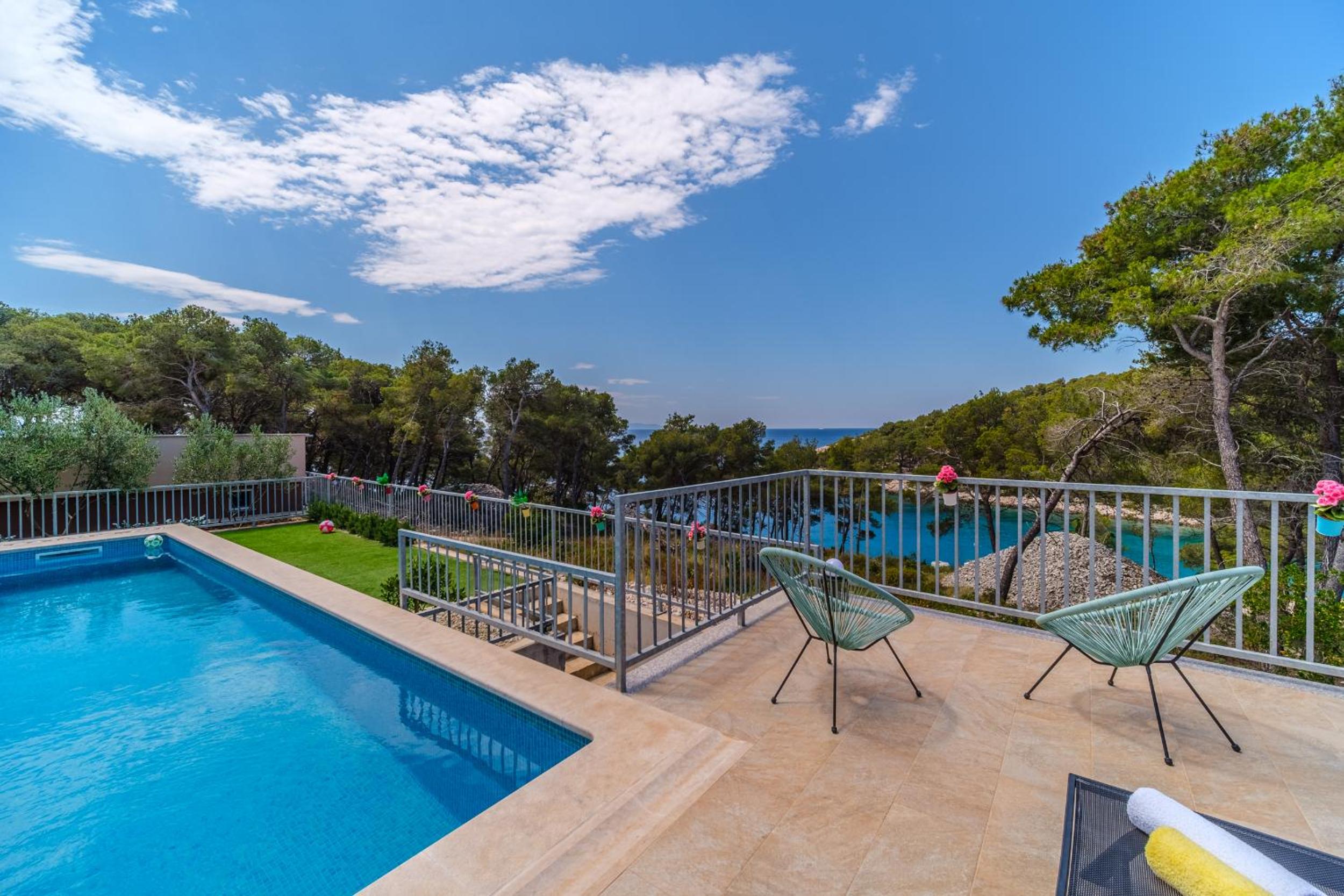 Villa Karmelota view 2