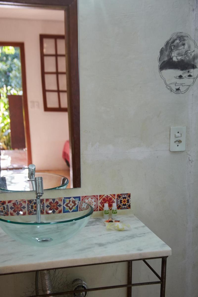 Tiô Isolda Artes & Hospedaria
