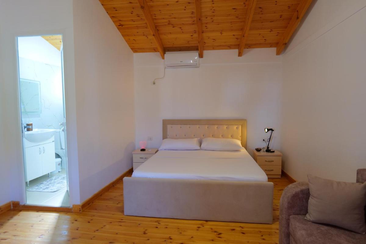 Vila Ari