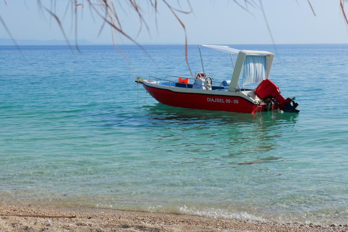 Vila Ari