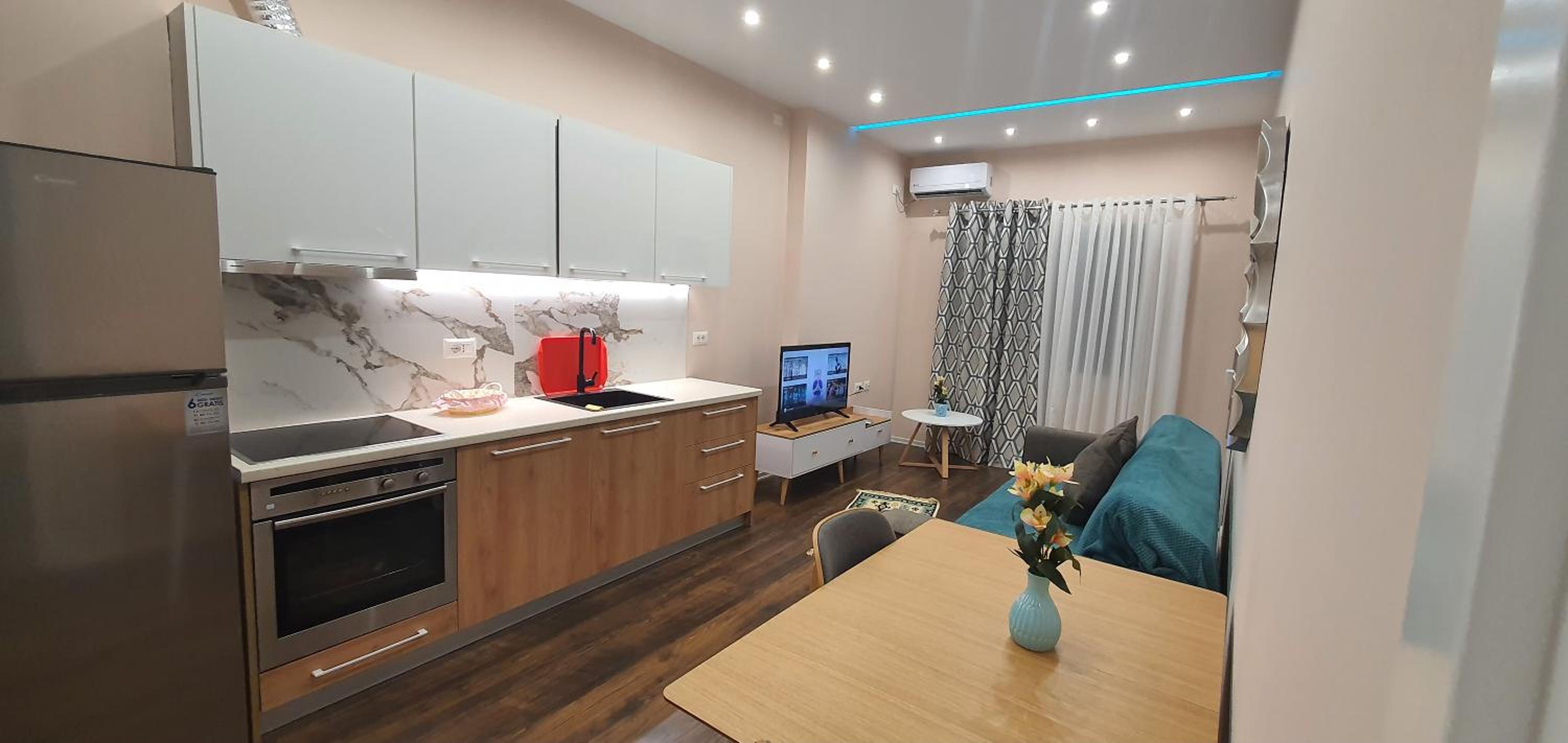 Eni`s Apartments