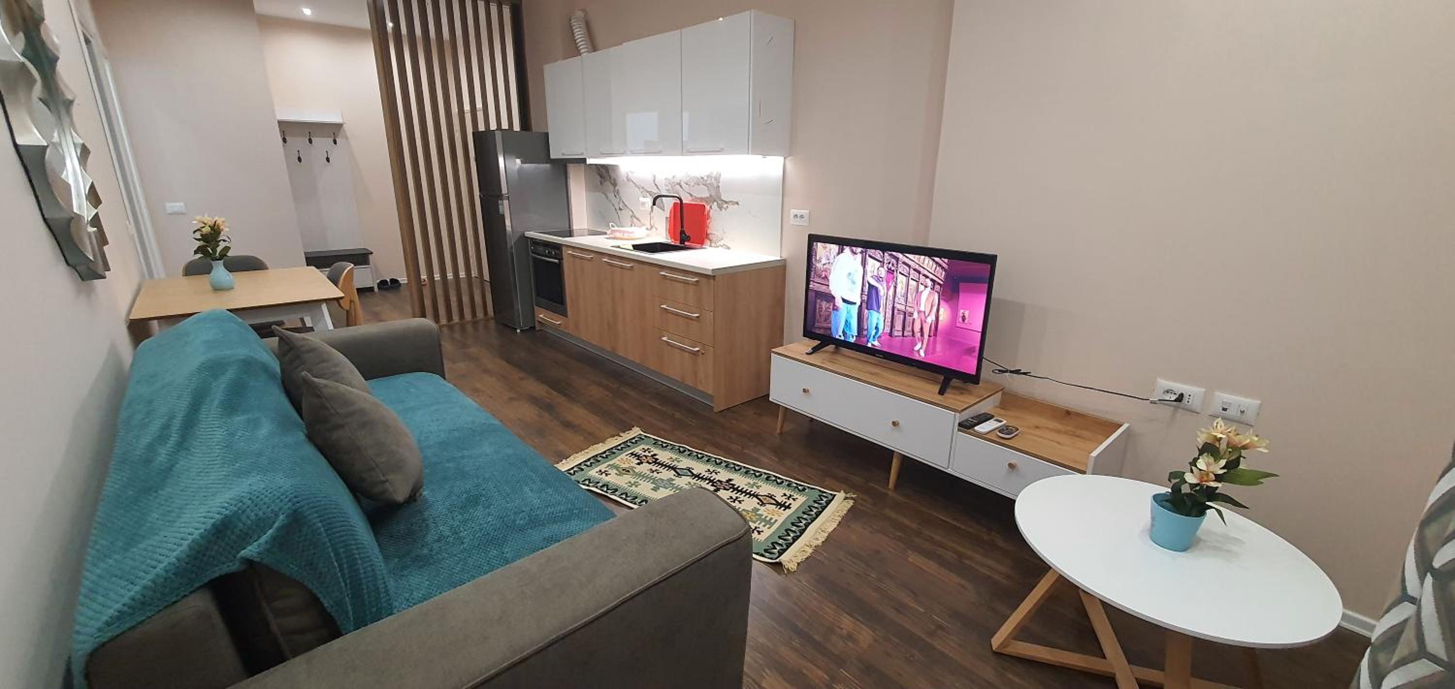 Eni`s Apartments
