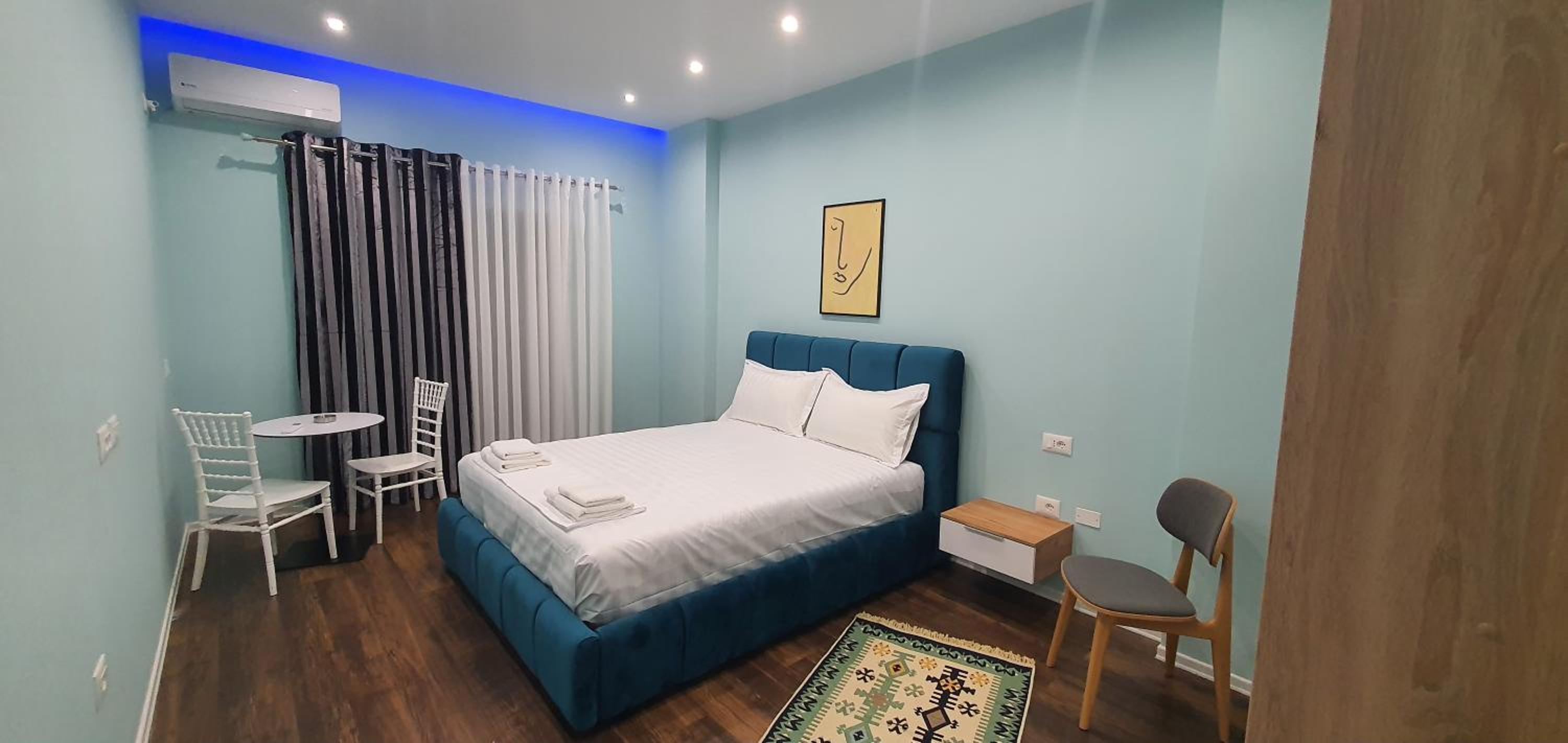 Eni`s Apartments
