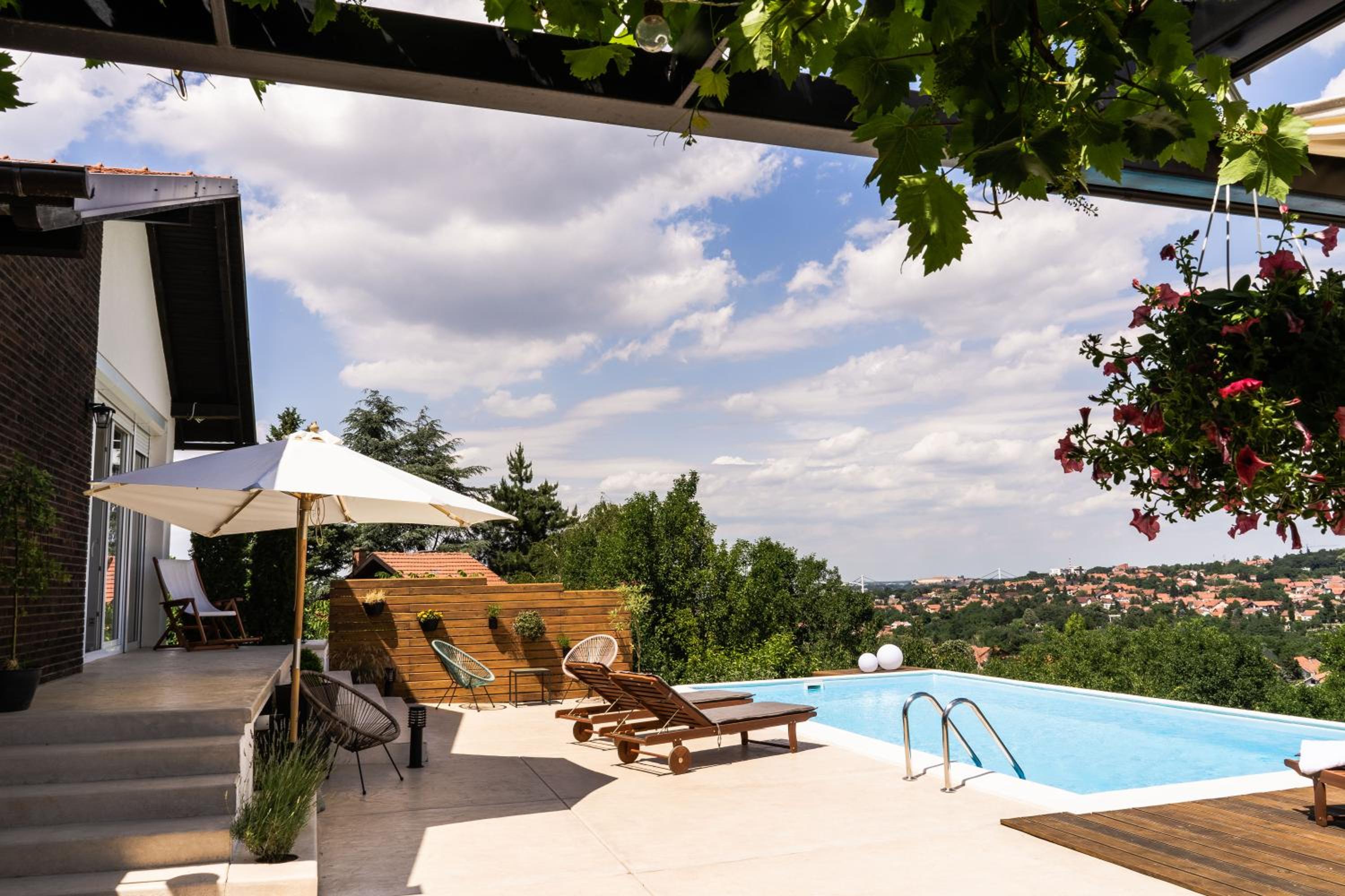 Todor boutique house view 3