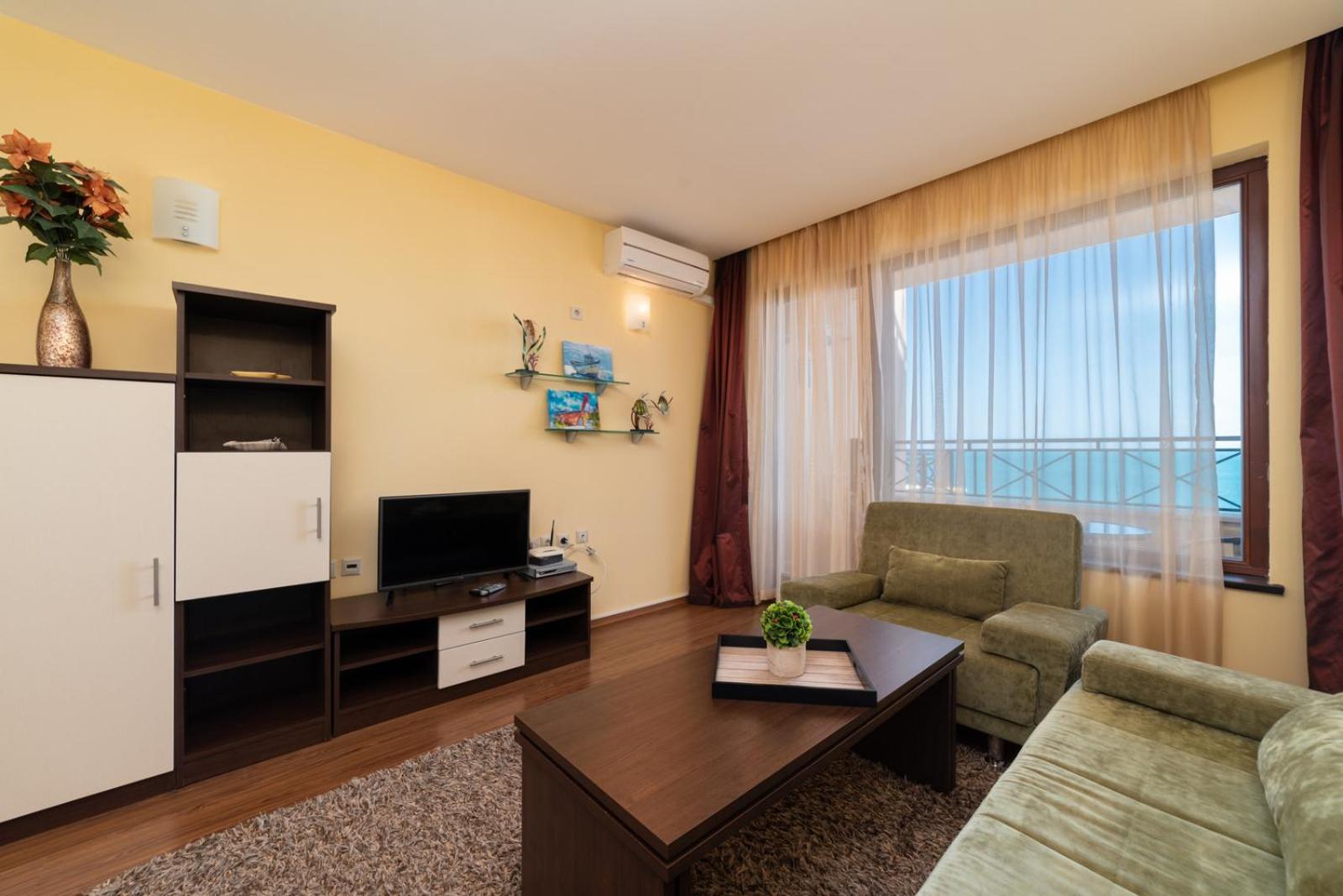 Admiral Amazing Sea View