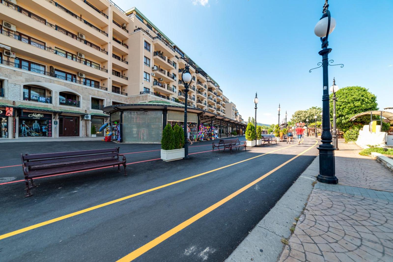 Hotel Admiral Amazing Sea View - Image 1