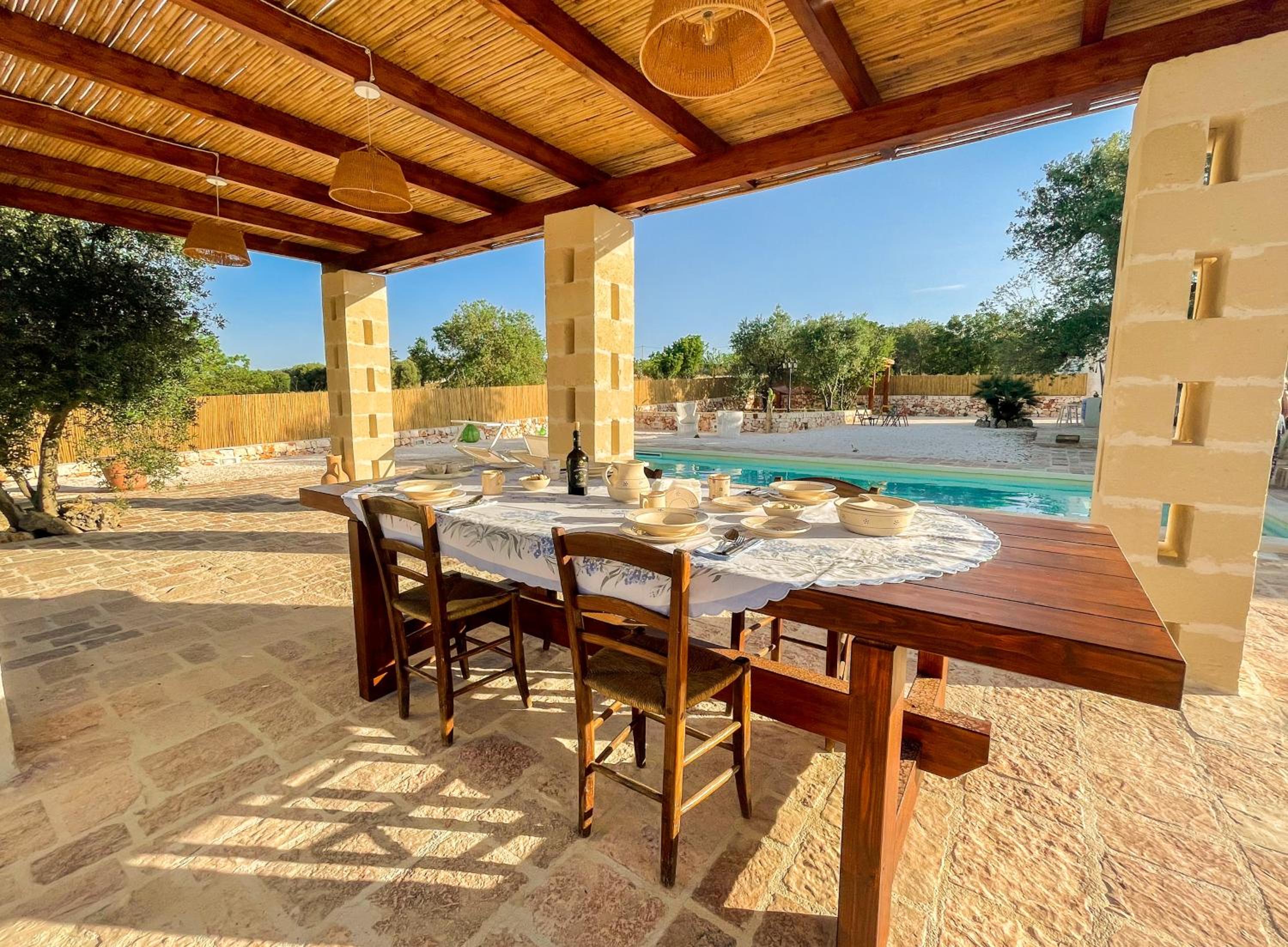 IL Trullo Di Mamma Lucia-Luxury Villa view 3