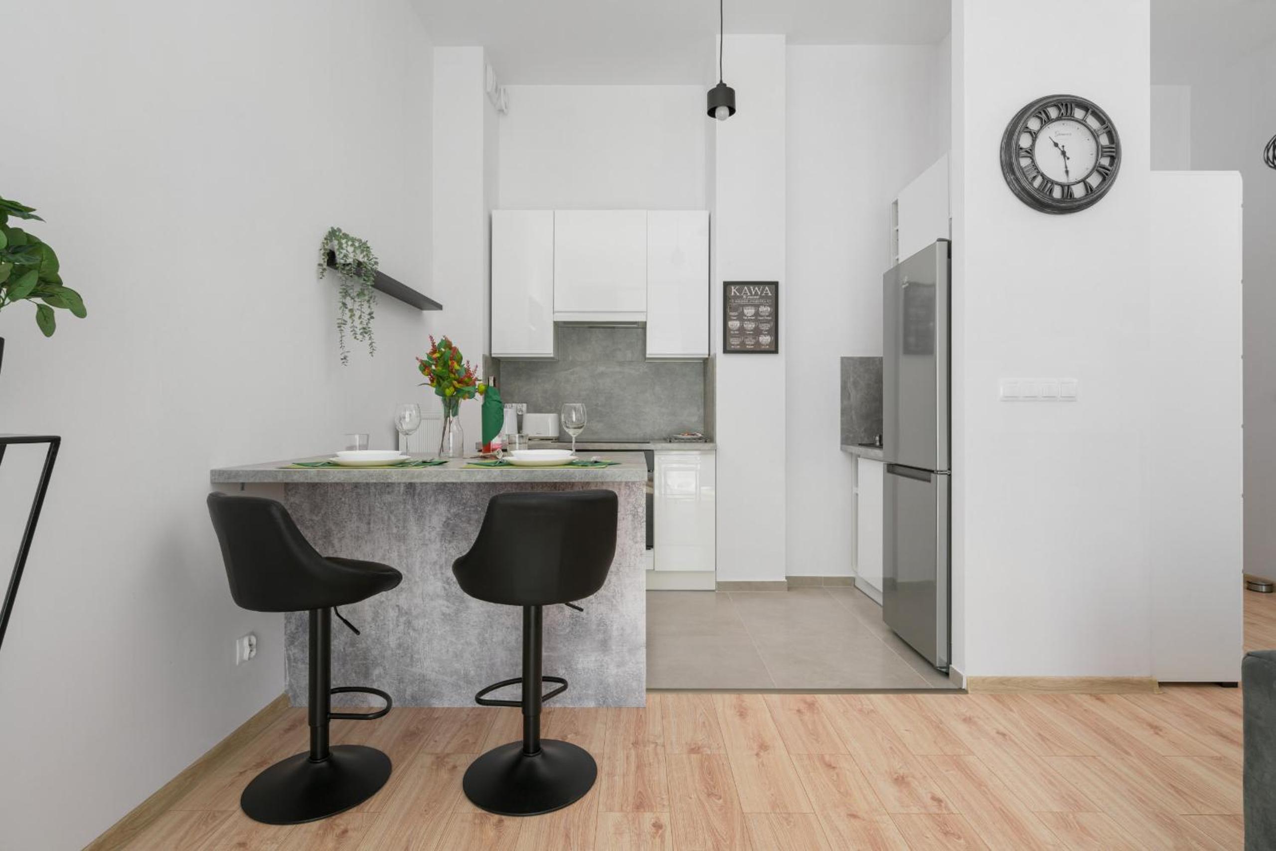 Exclusive Apartment Kajdasza Wroclaw by Renters view 4