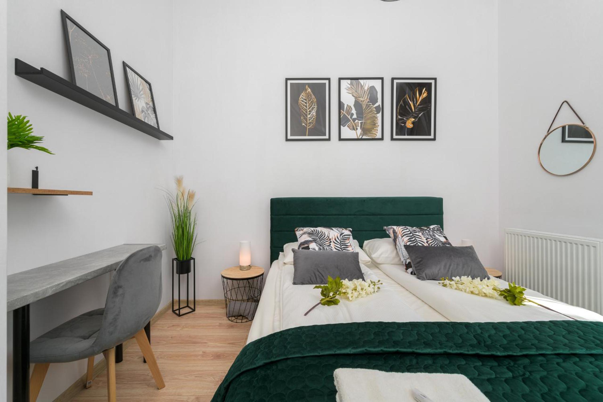 Exclusive Apartment Kajdasza Wroclaw by Renters view 5