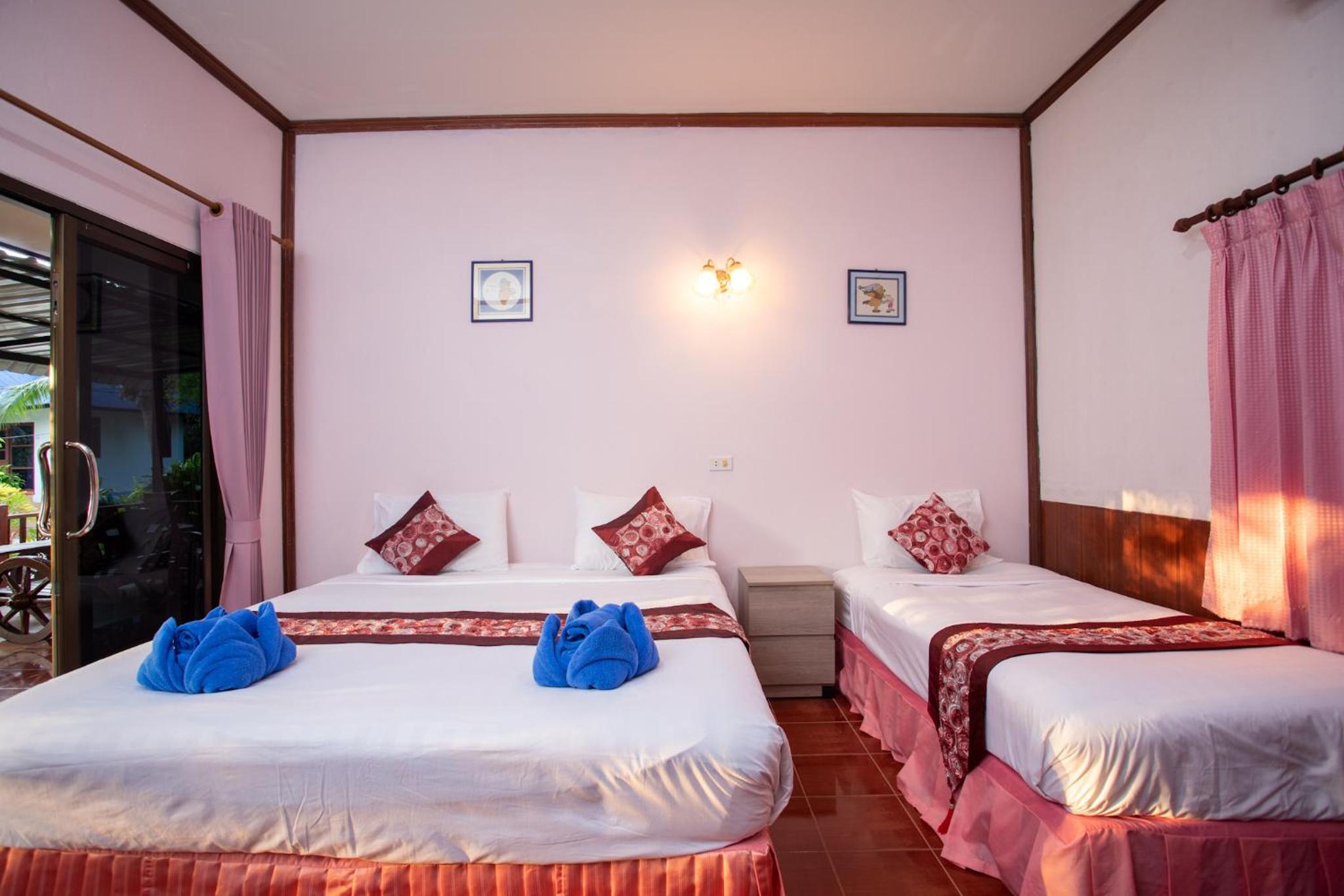 Rung Arun Resort