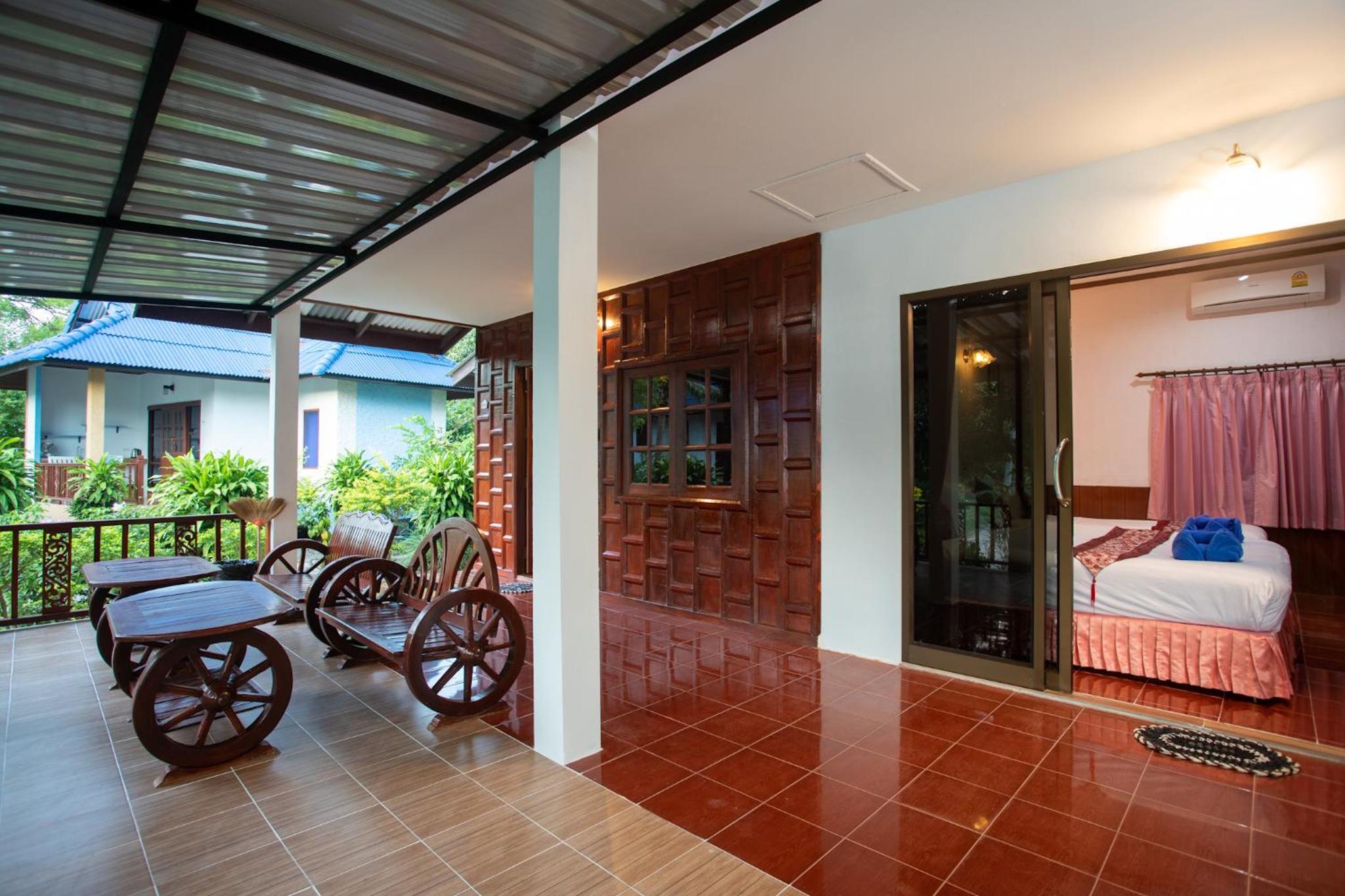 Rung Arun Resort