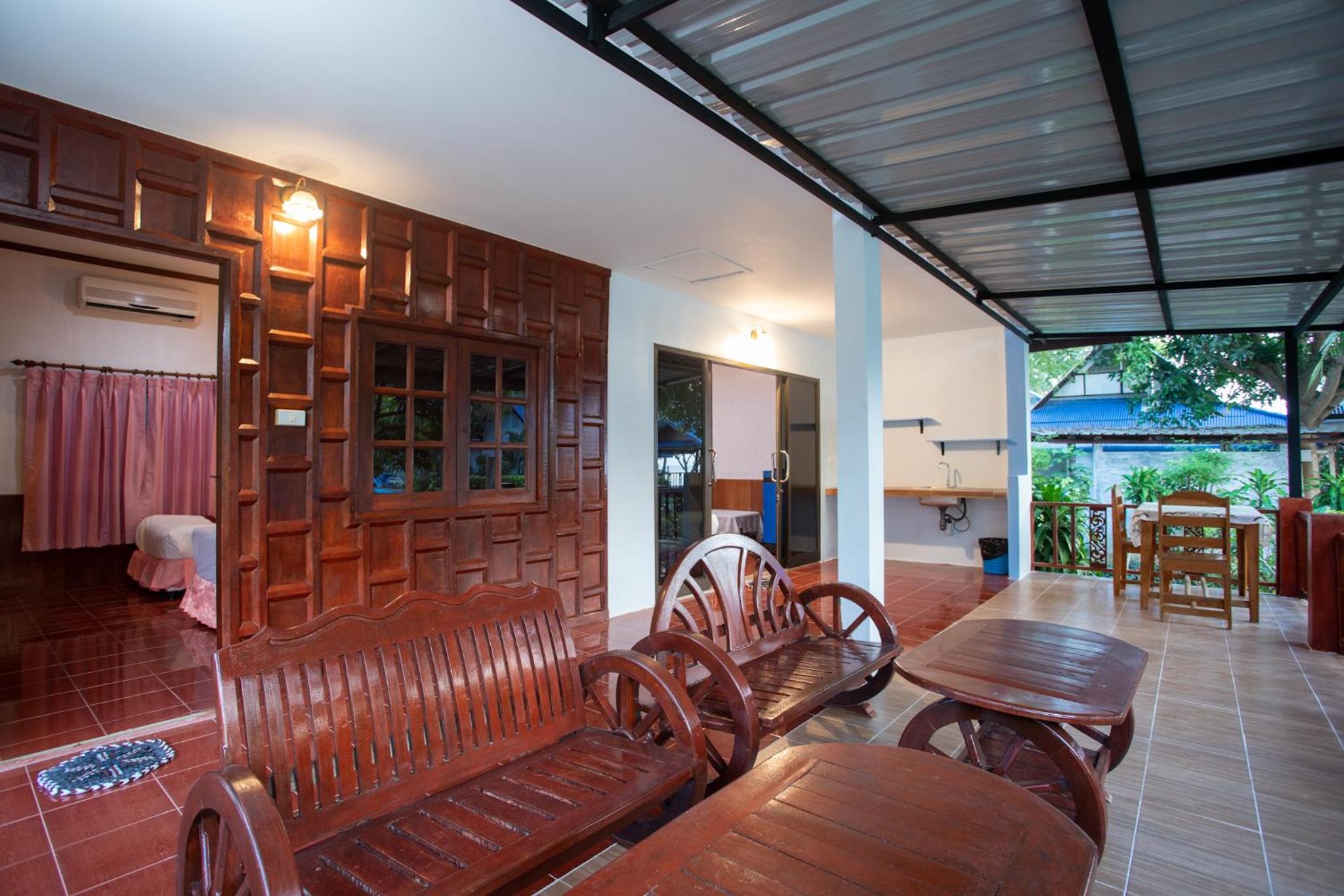 Rung Arun Resort