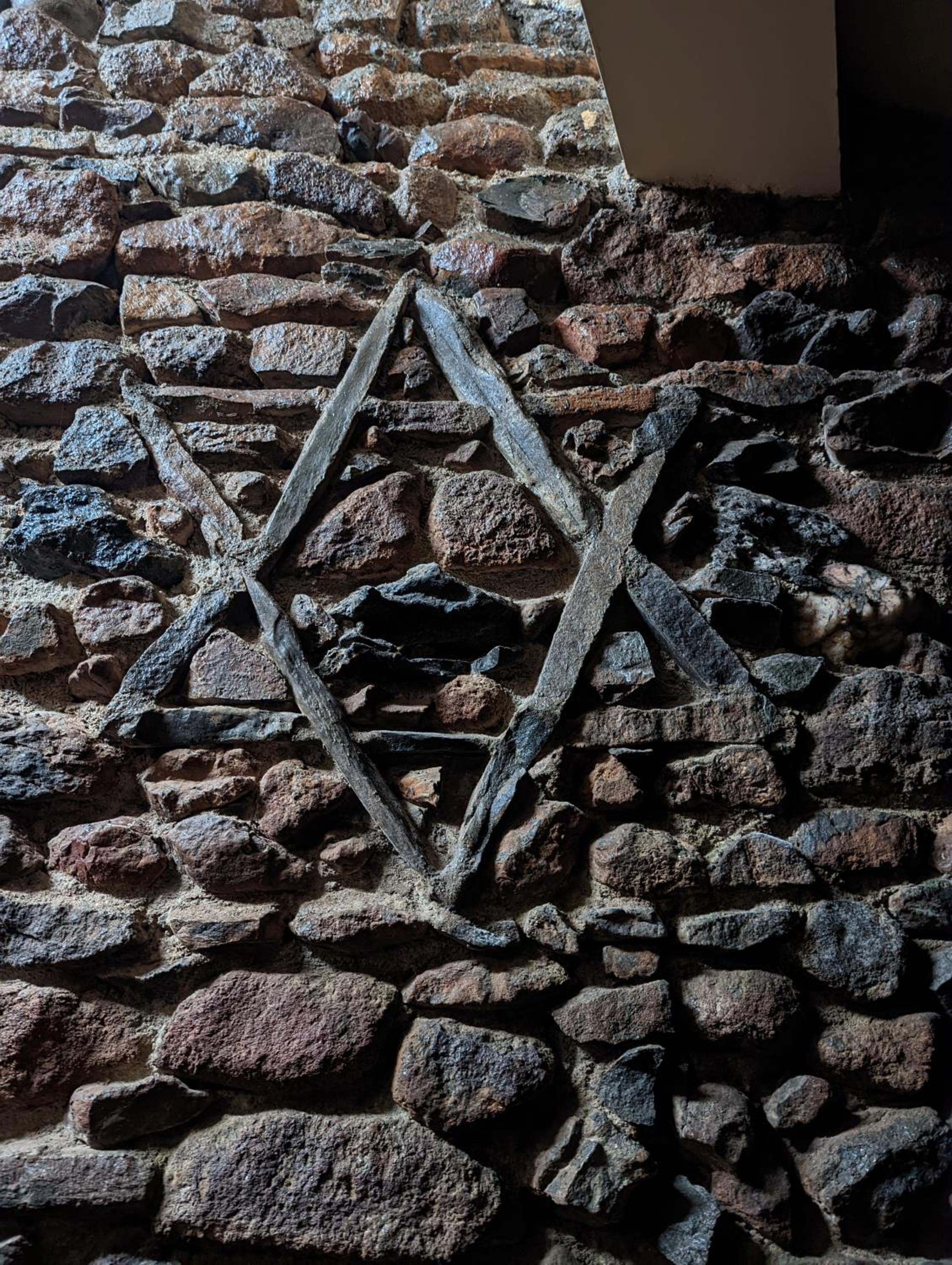 Photo 33