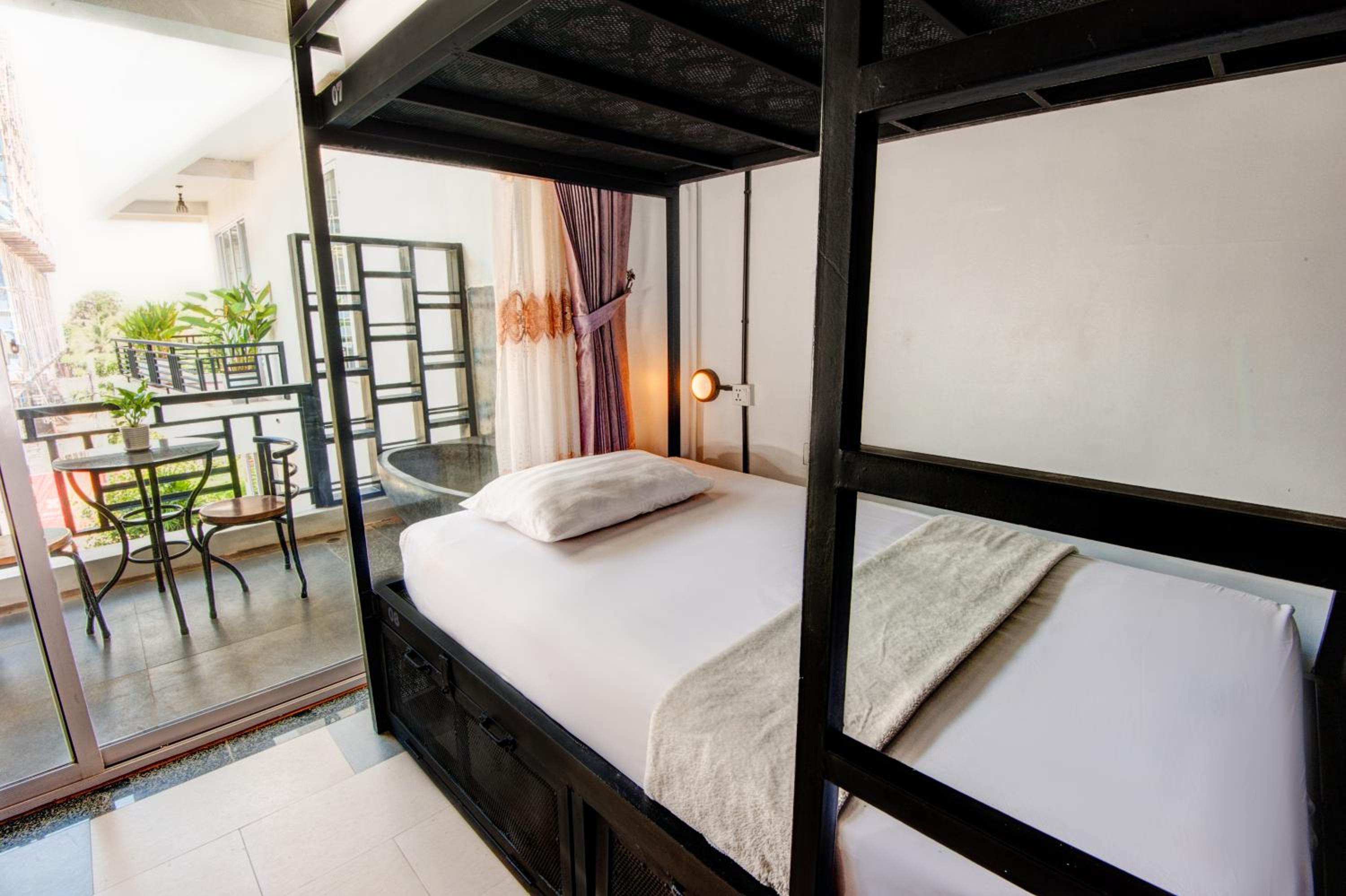 Foto 35 de 92 de Mad Monkey Hostel Siem Reap
