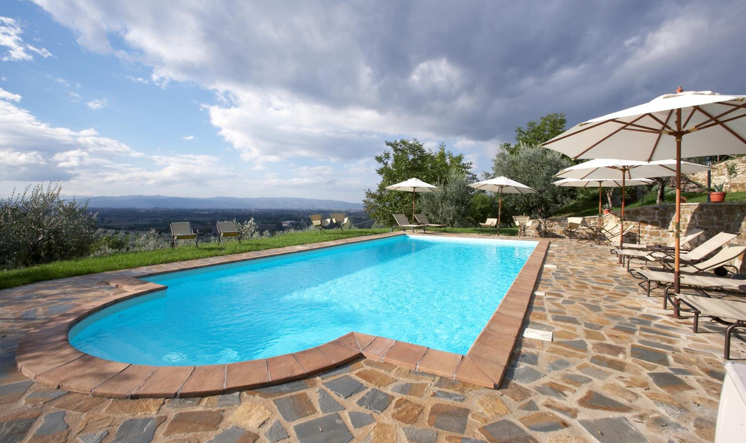 Casale Favilluta view 3