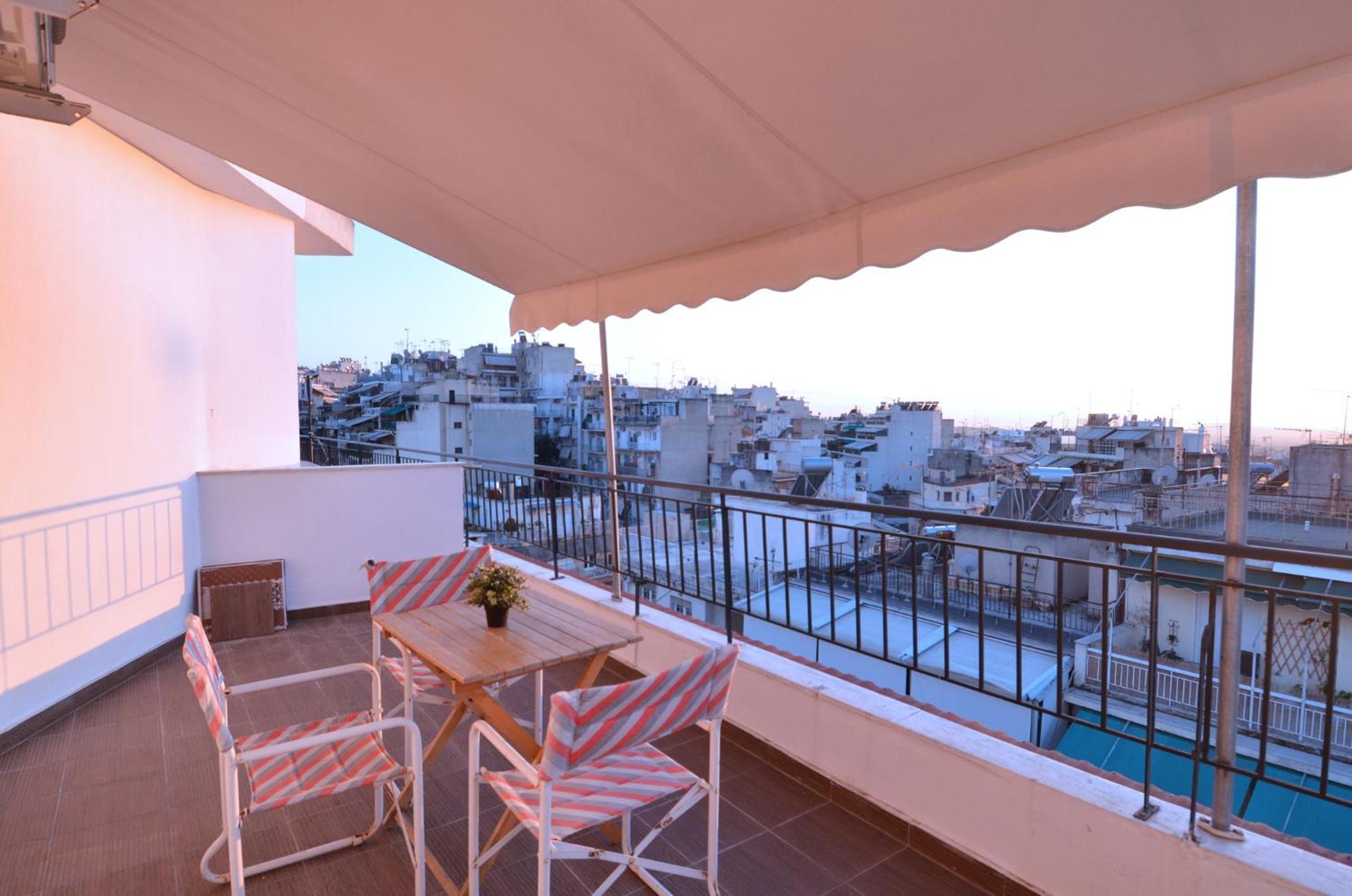 A minimal retire at Kypseli with an amazing view