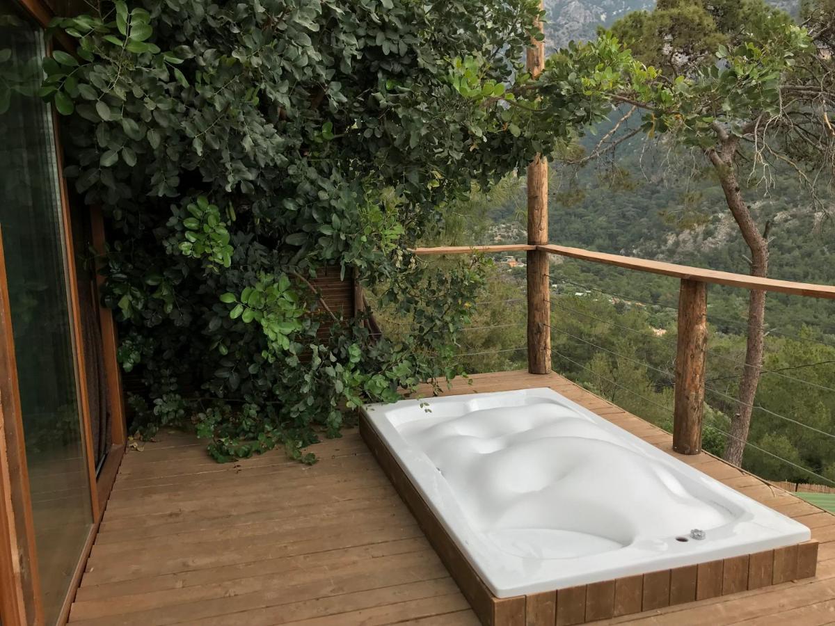 Jacuzzi