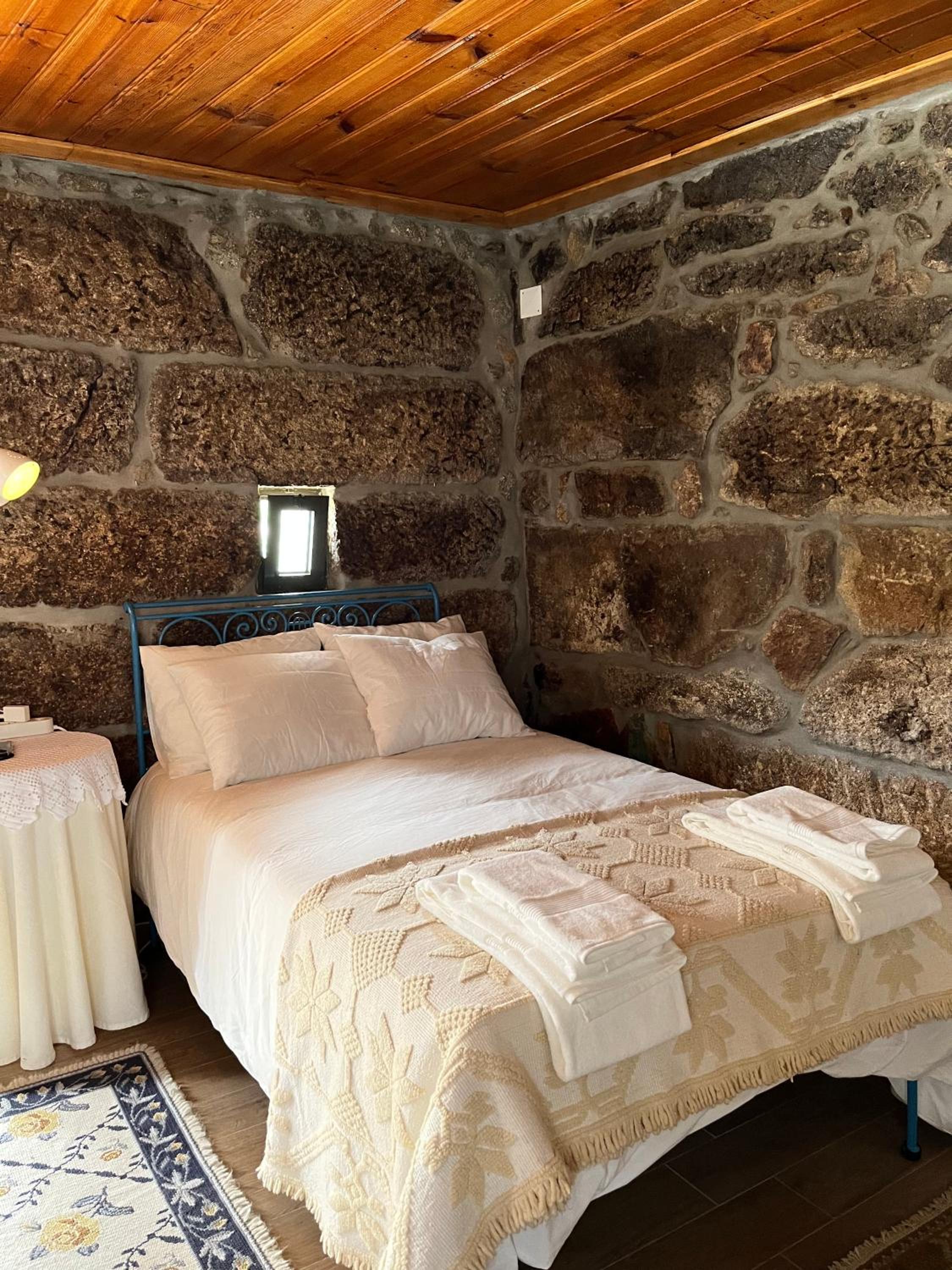 CASA DE CAMPO BENFEITO