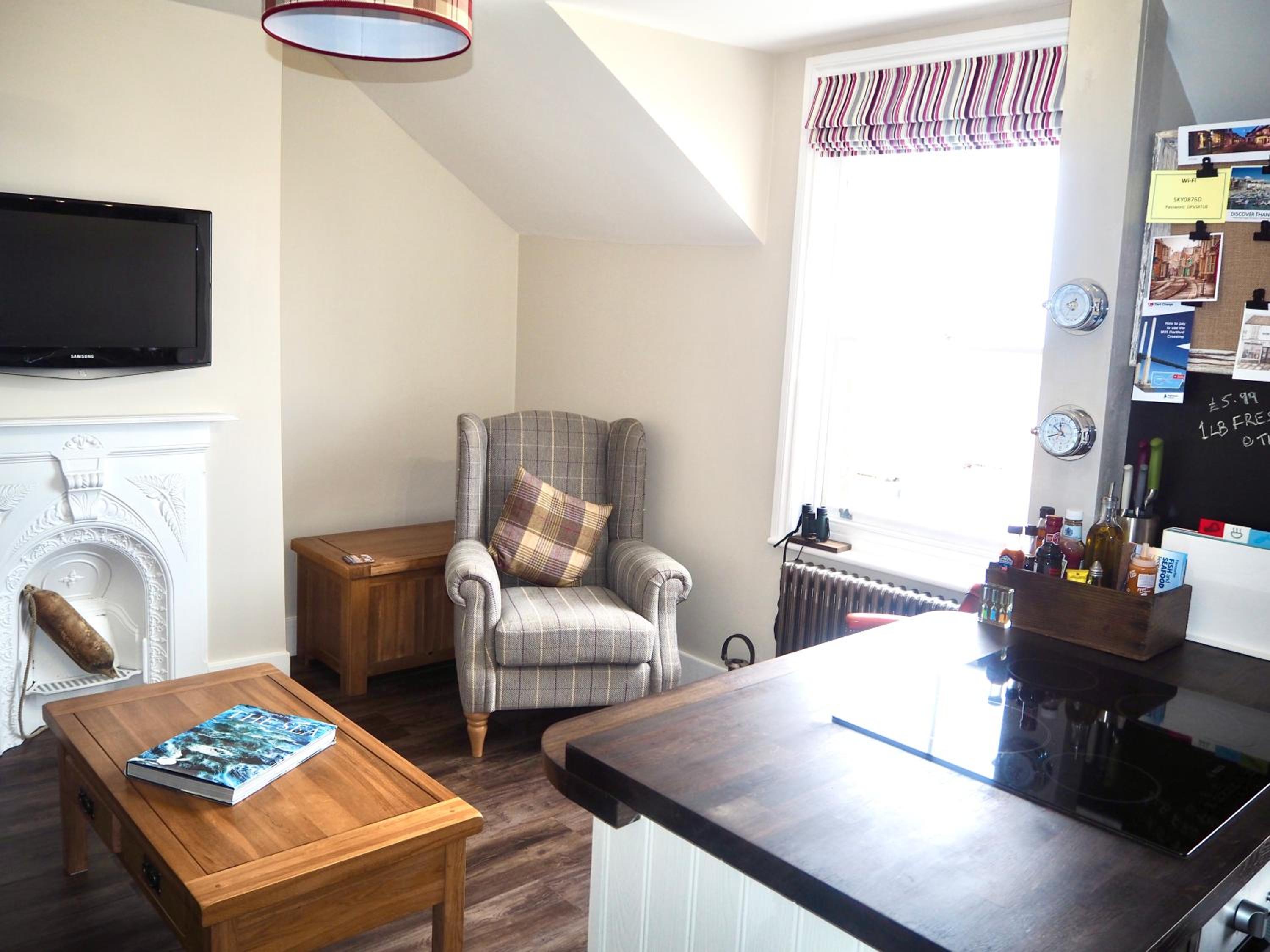 The Seaview Snug view 5