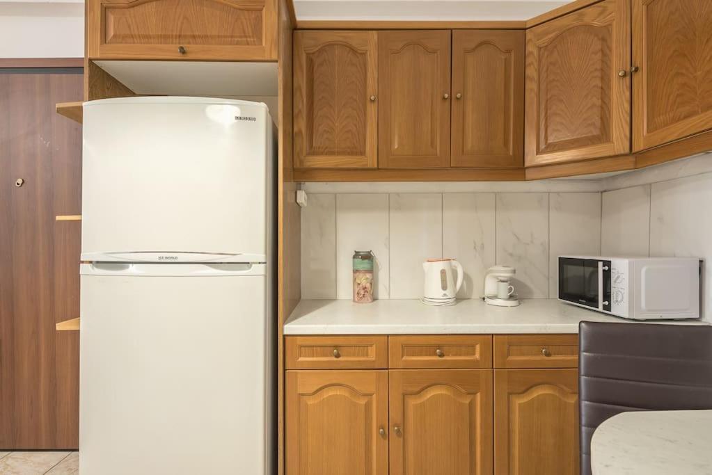 The Athenian Apartment