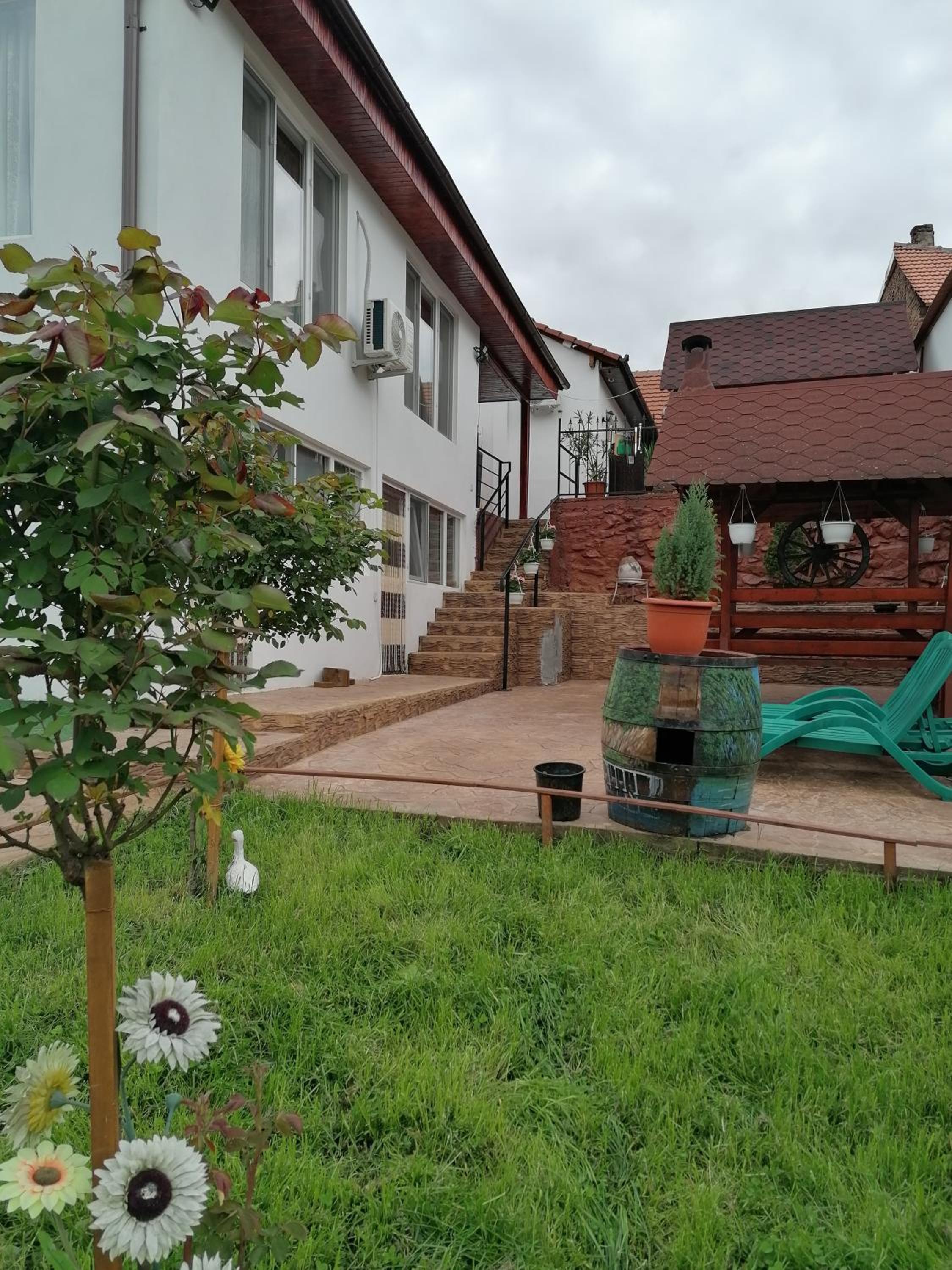 Photo 45