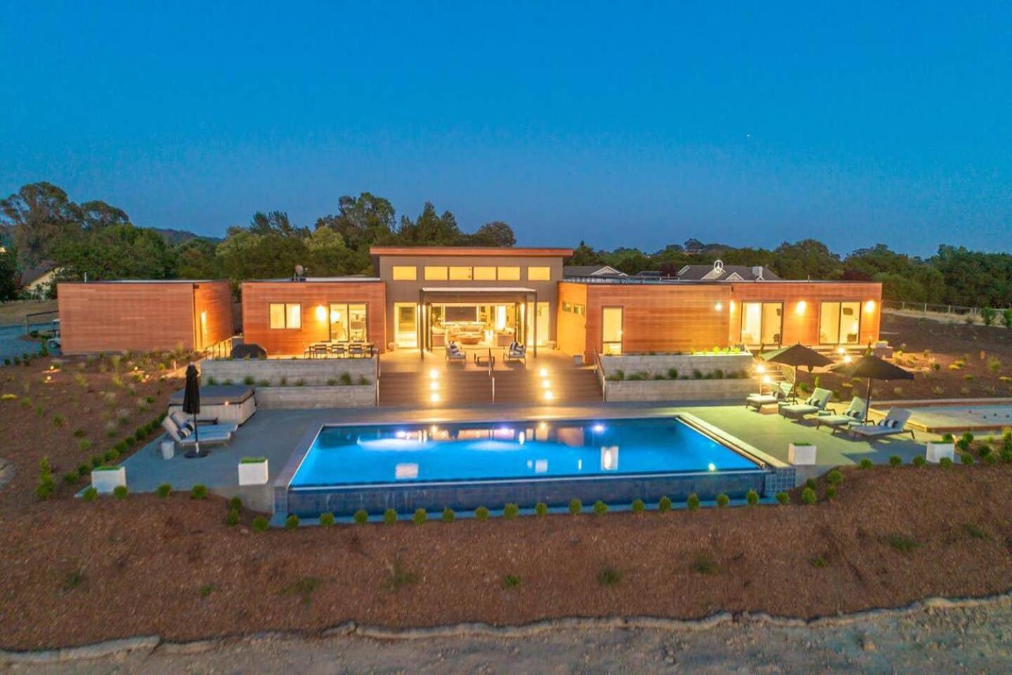 Xanadu Healdsburg - A Wine Country Escape view 5