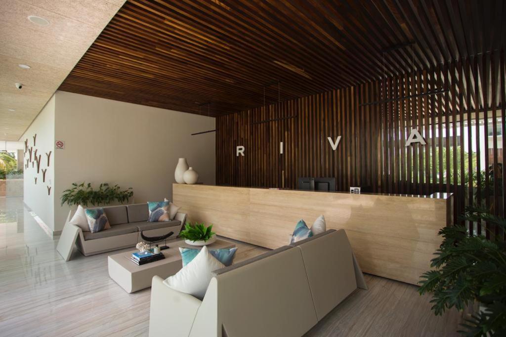 Luxury 3 BR Condo rooftop pool, near the beach