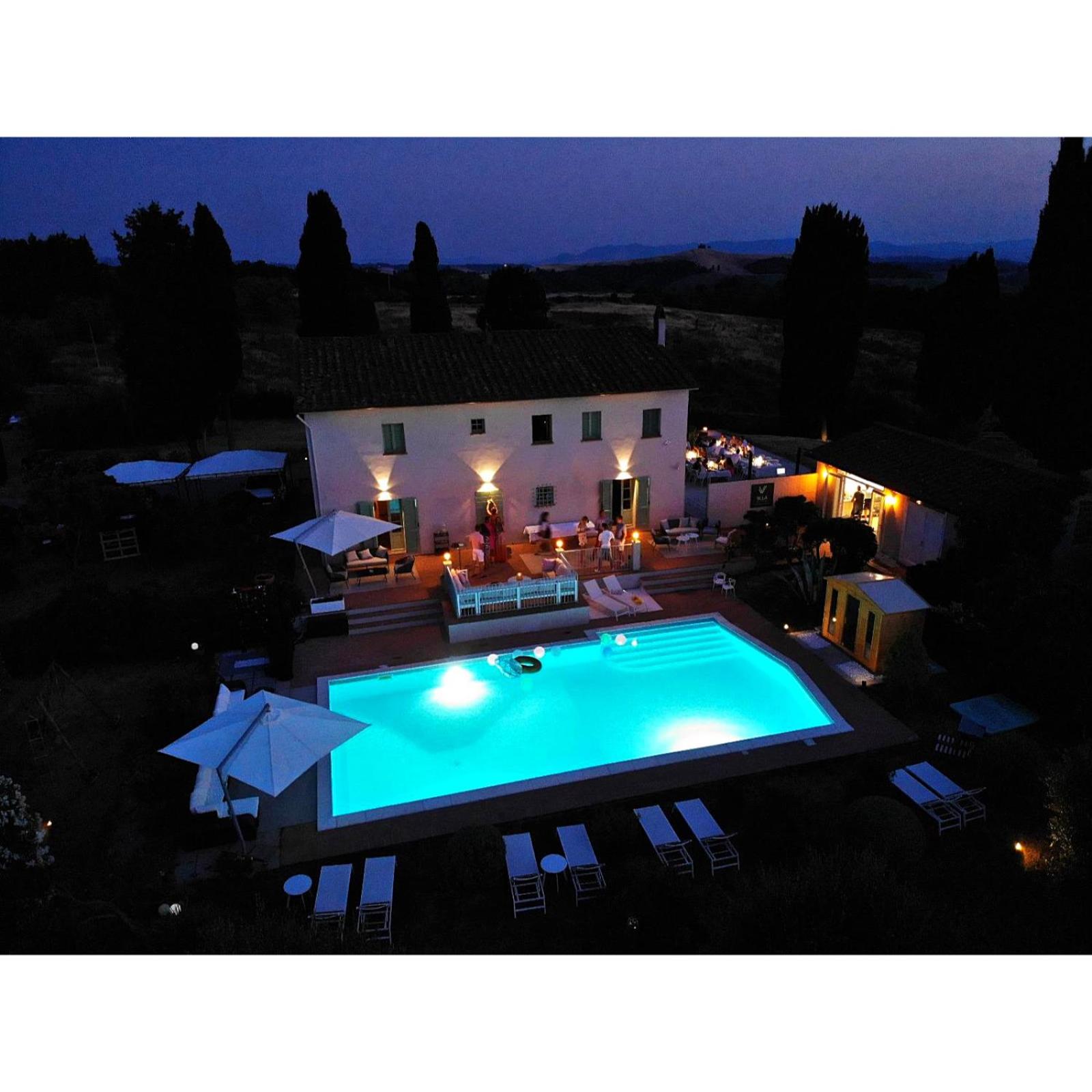 Villa Casa Collina Castelfalfi with amazing salt waterpool & AIRCO & VIP service view 2