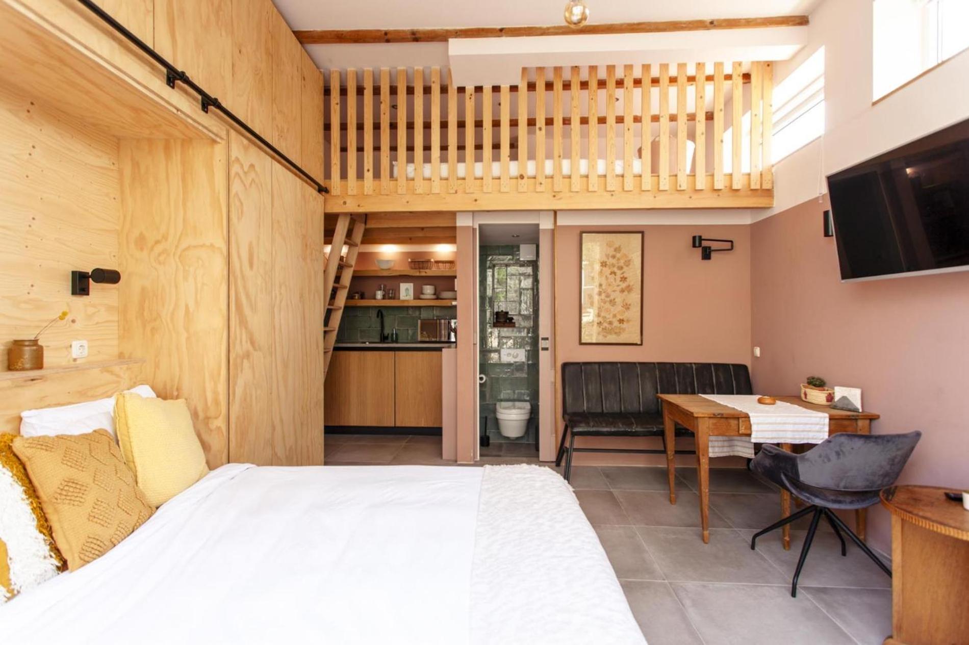 Lovely and charming guesthouse near city center, close to Rotterdam view 4