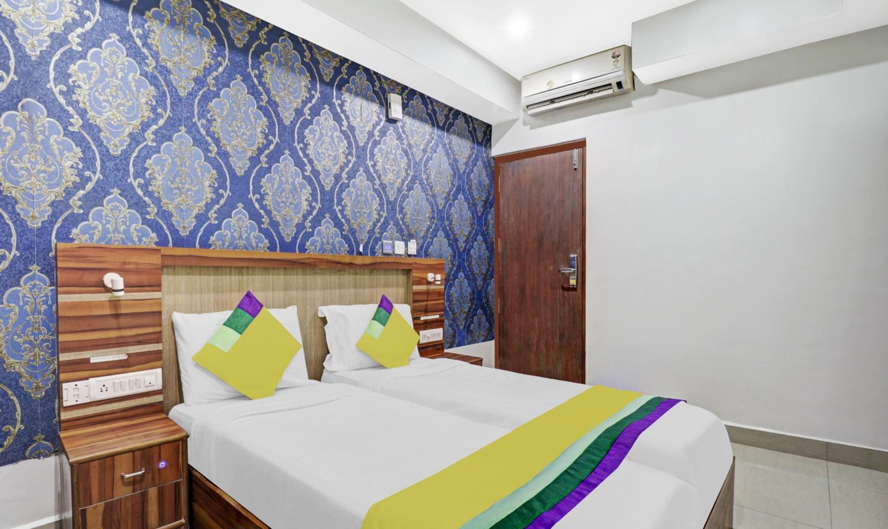 Itsy Hotels Elmas Golden Key