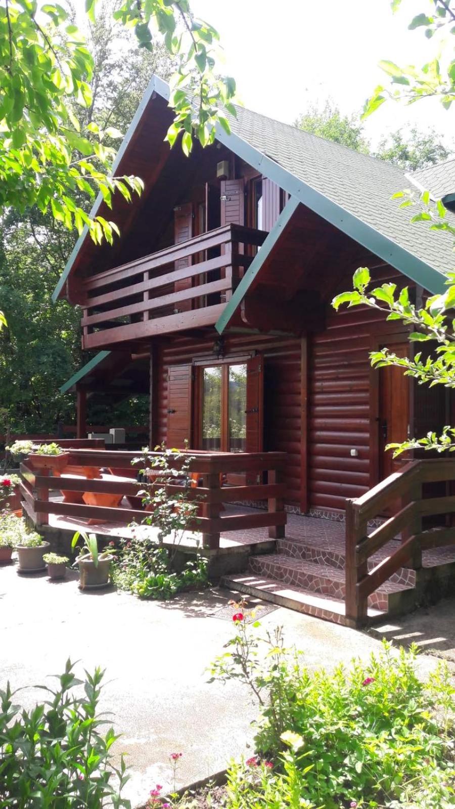 Crkvine Chalet view 3