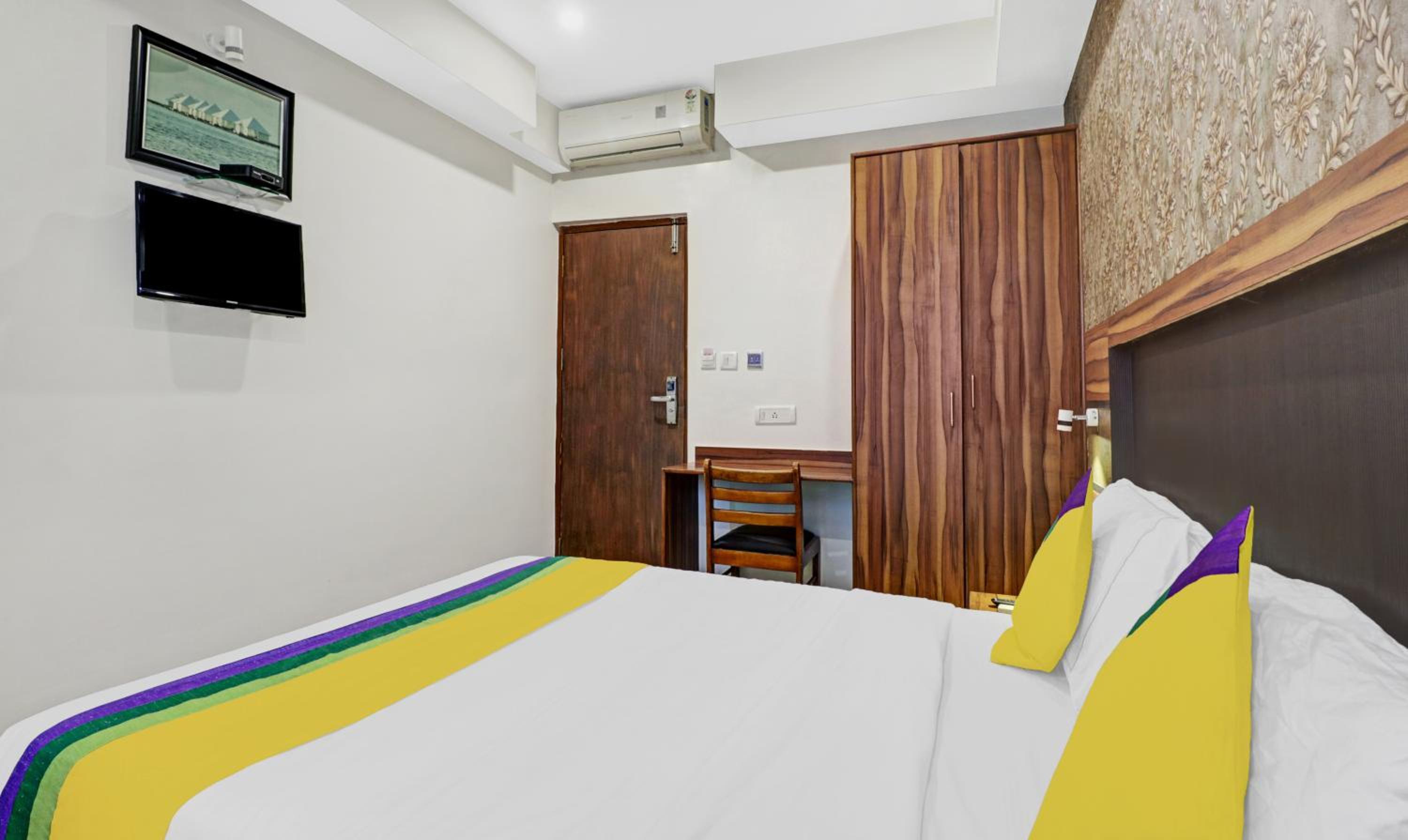Itsy Hotels Elmas Golden Key