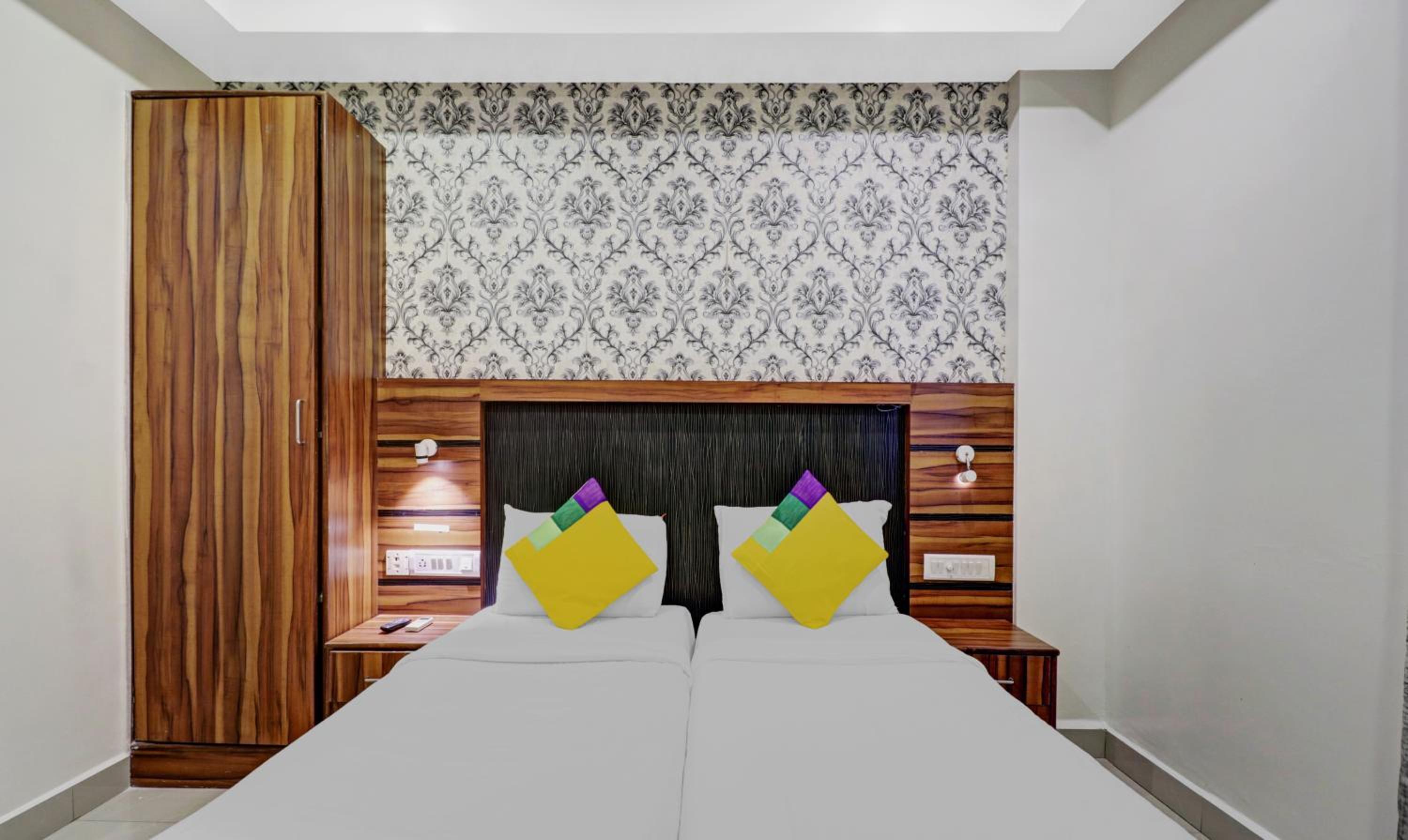 Itsy Hotels Elmas Golden Key