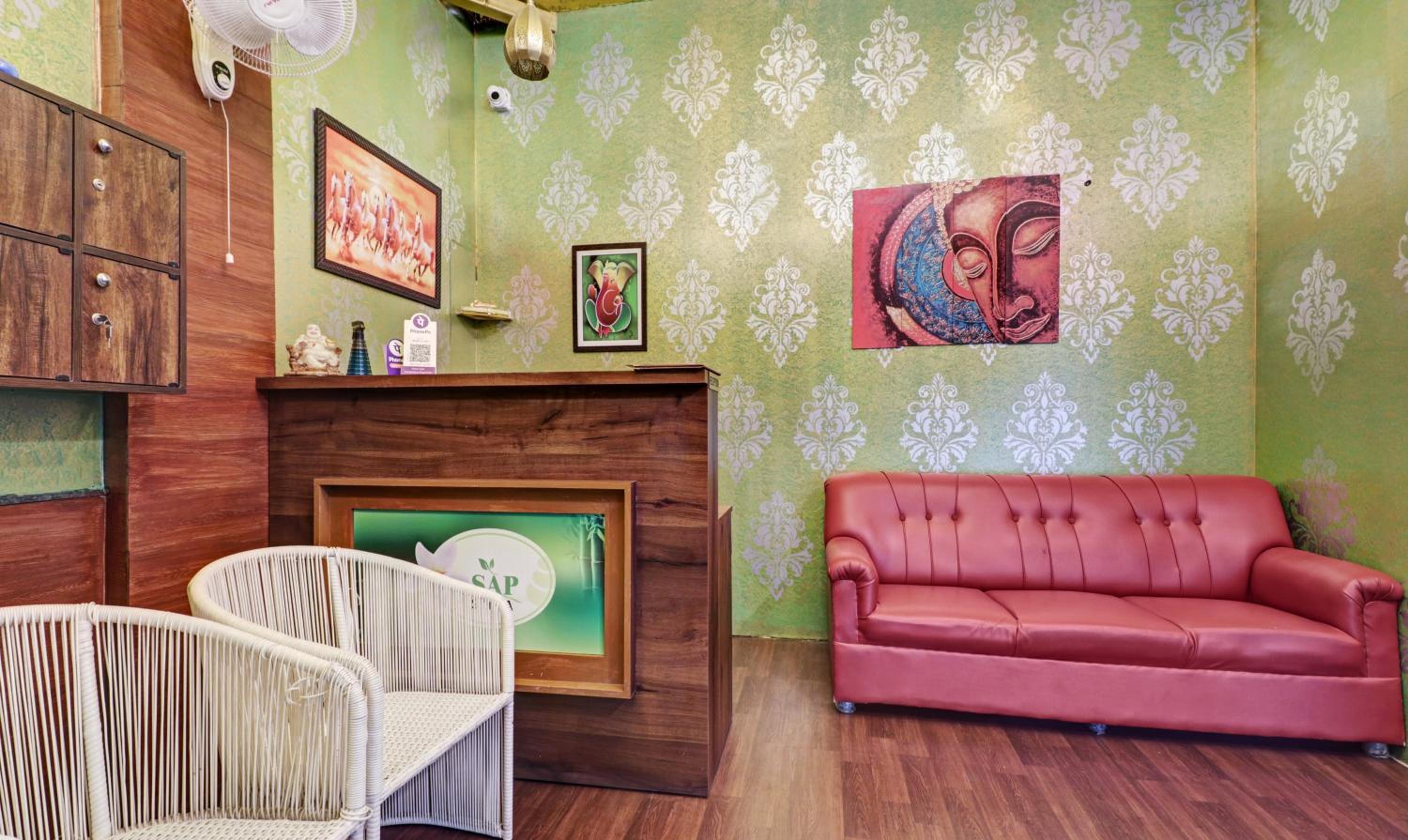 Itsy Hotels Elmas Golden Key