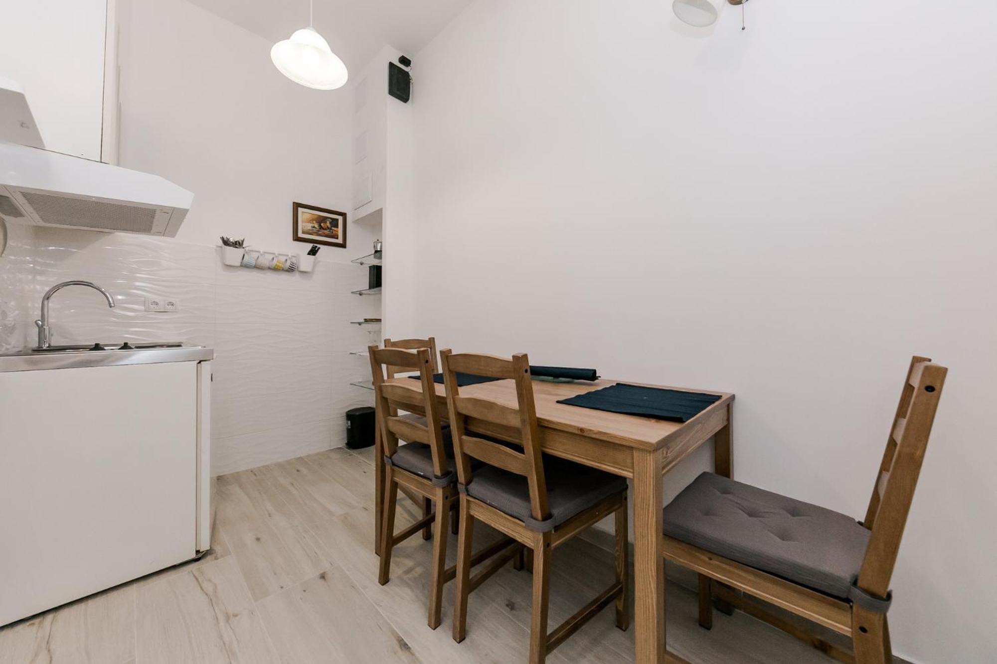 PALOMIA D en Split — kitchen
