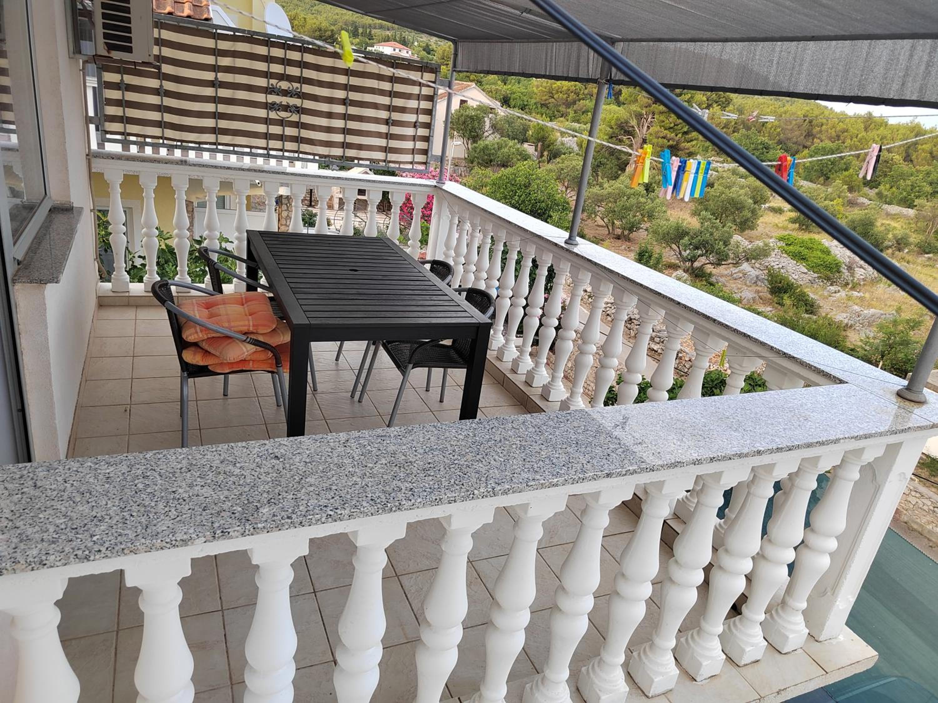 Apartments Mali Mate view 3