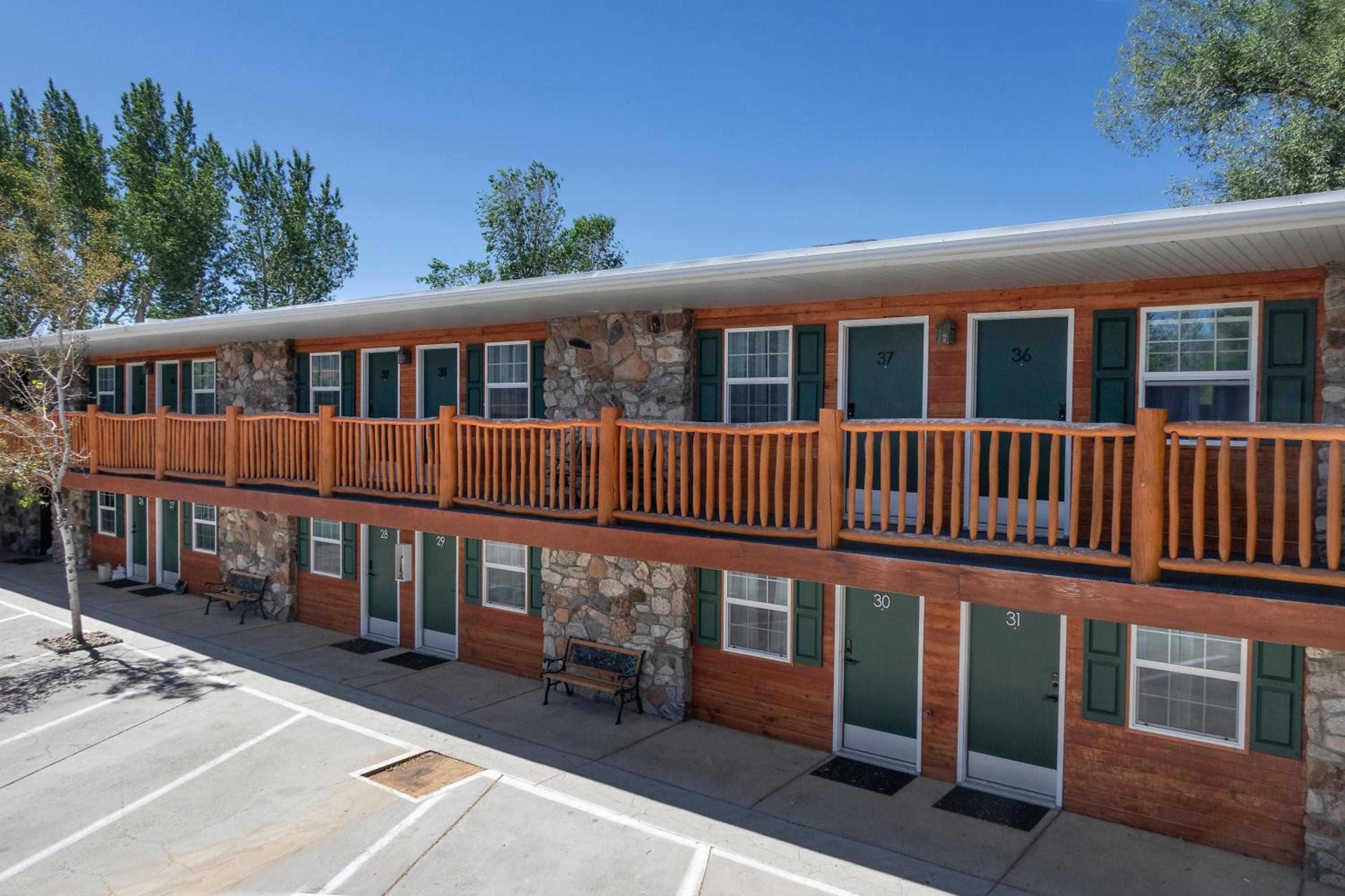 Silver Ridge Lodge