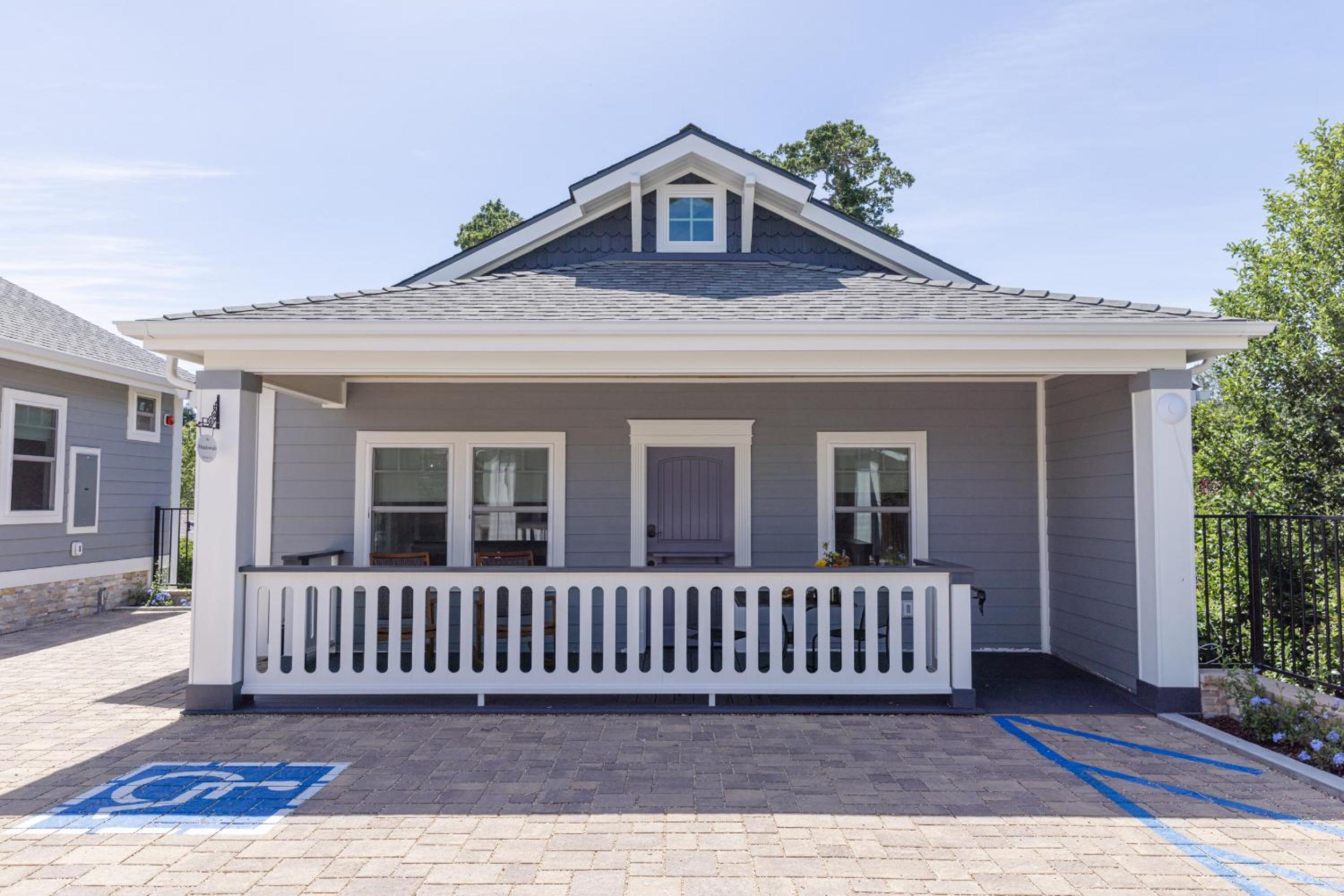 Polo House and Bungalows