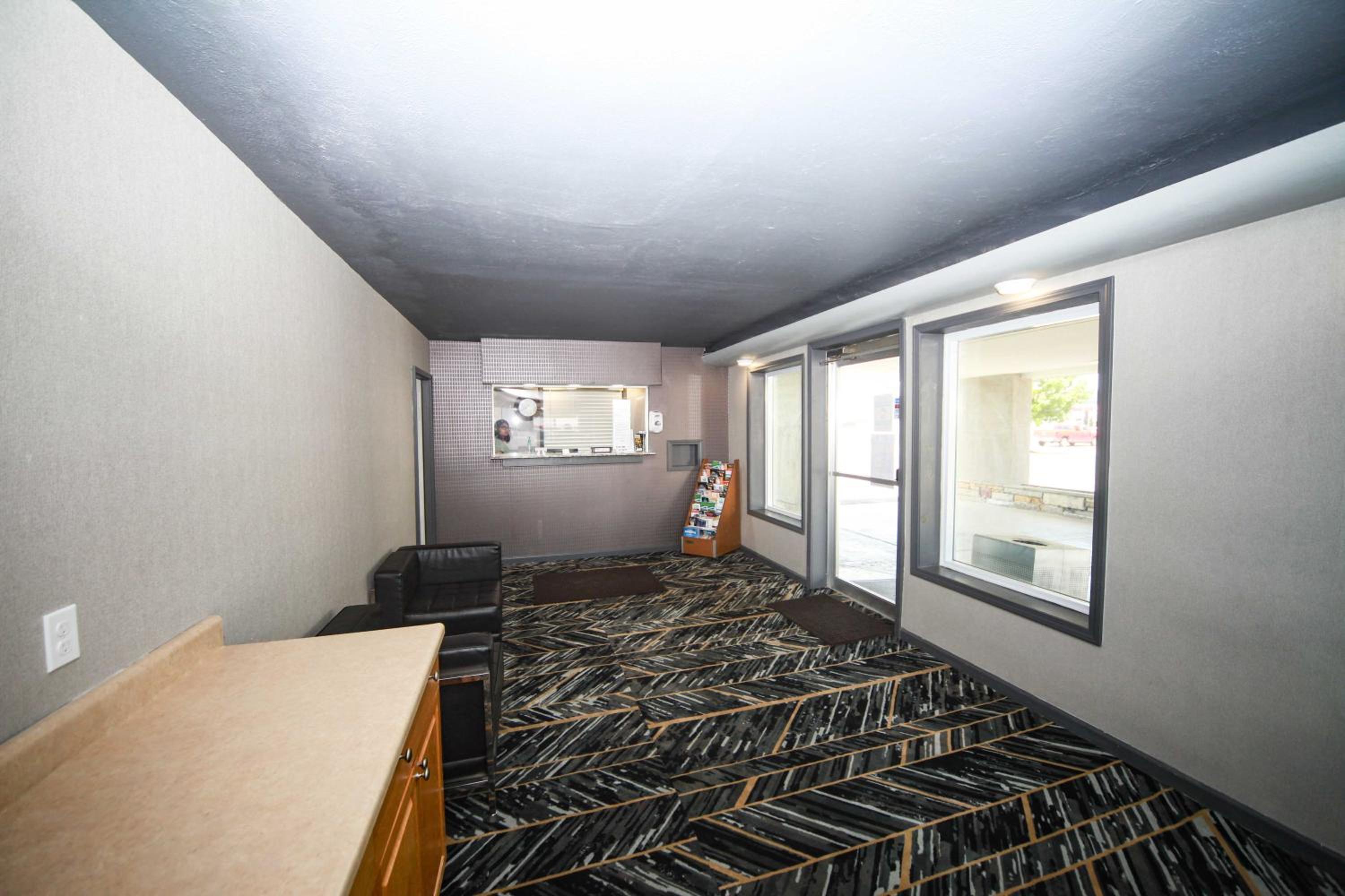 Relax Inn Bradford, photo 28